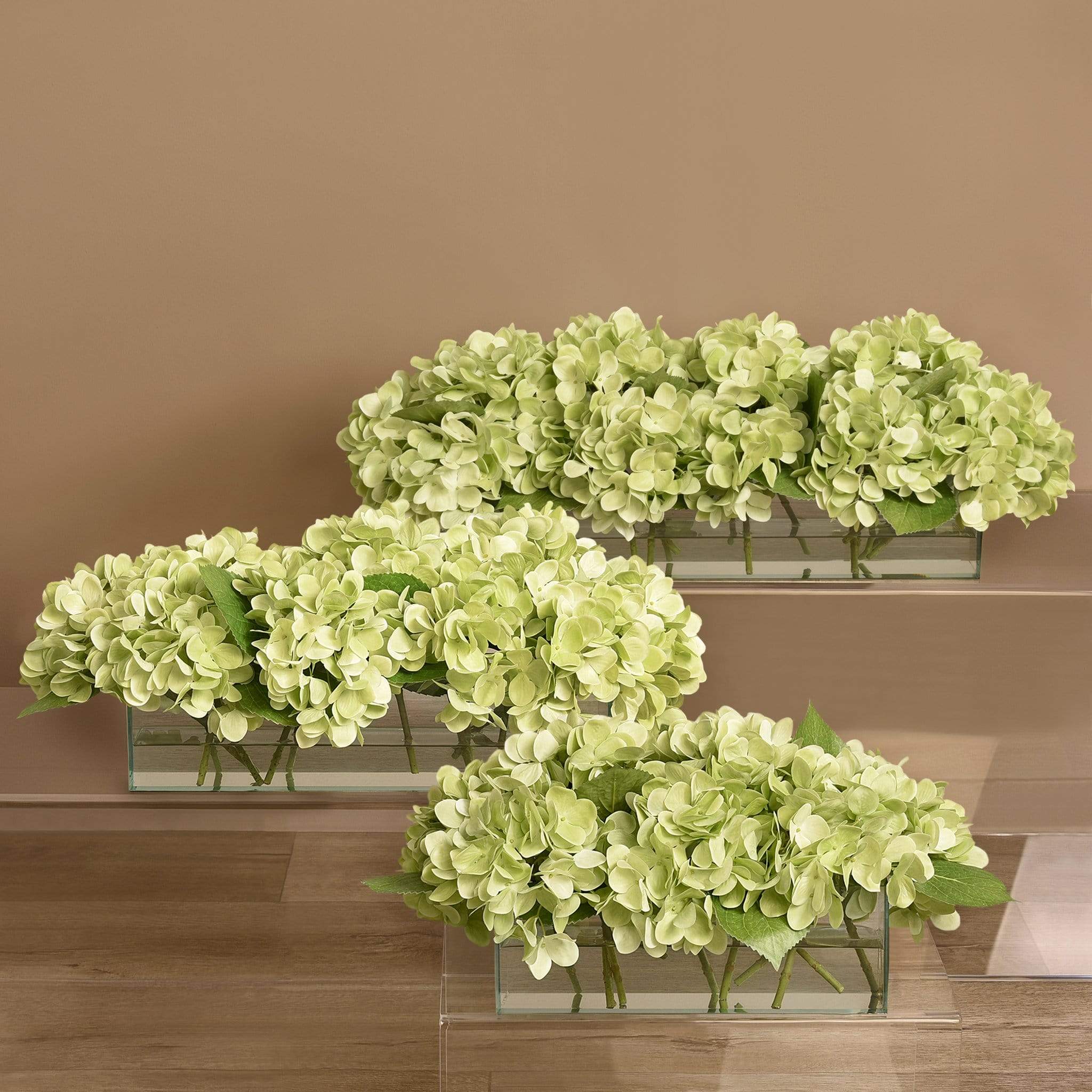 Artificial Hydrangea Arrangement in Glass Vase - Image 14