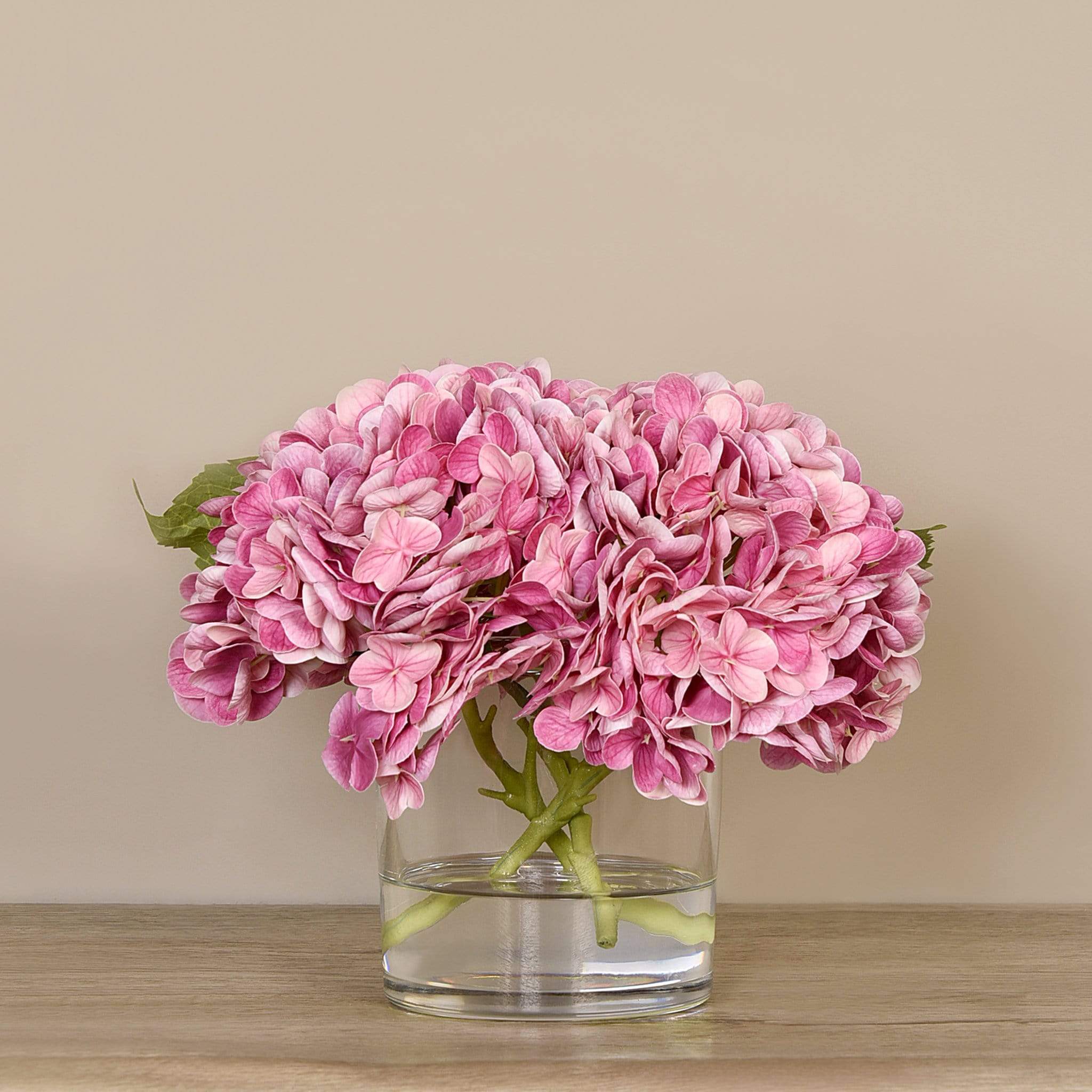 Artificial Hydrangea Arrangement in Glass Vase - Image 10