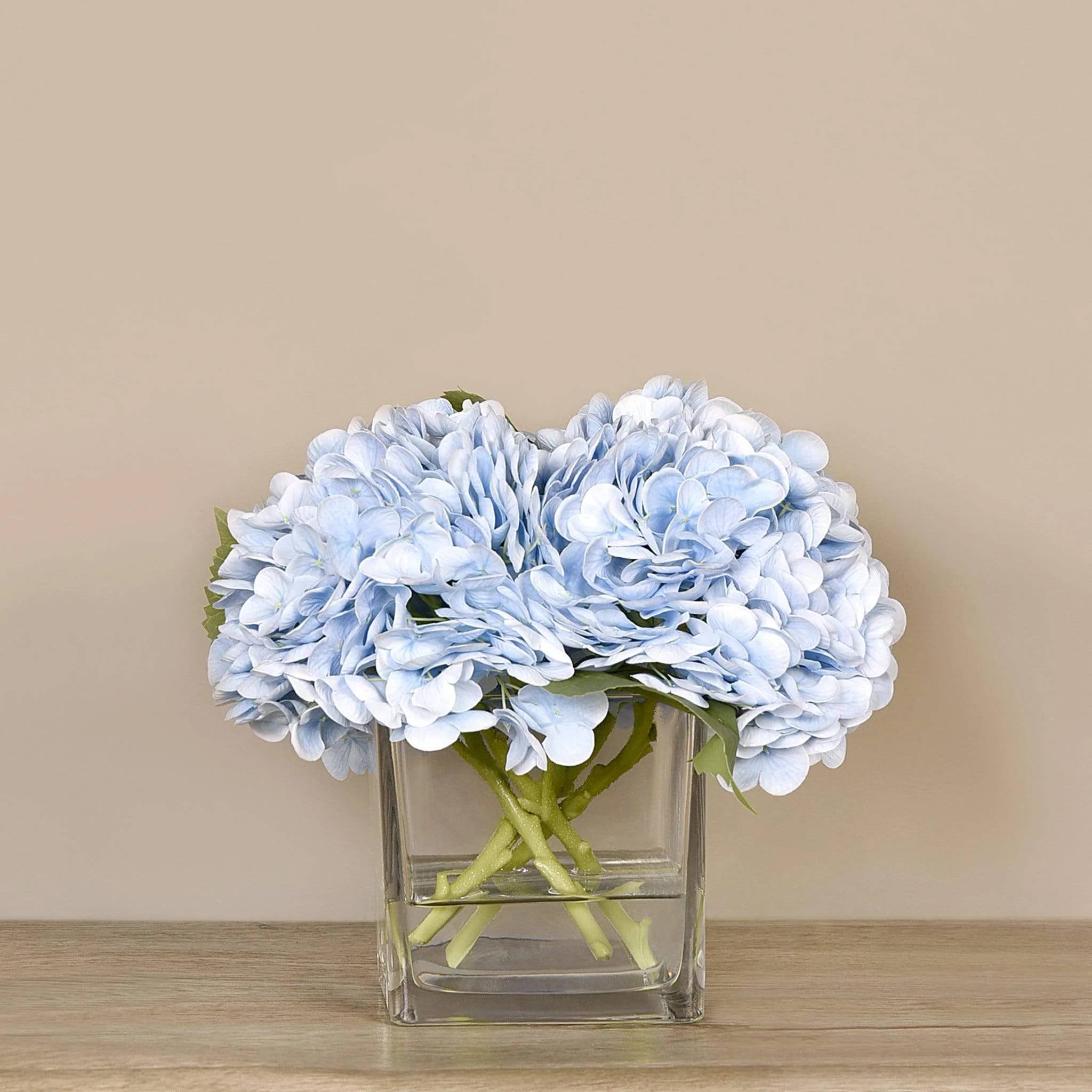 Artificial Hydrangea Arrangement in Glass Vase - Image 18