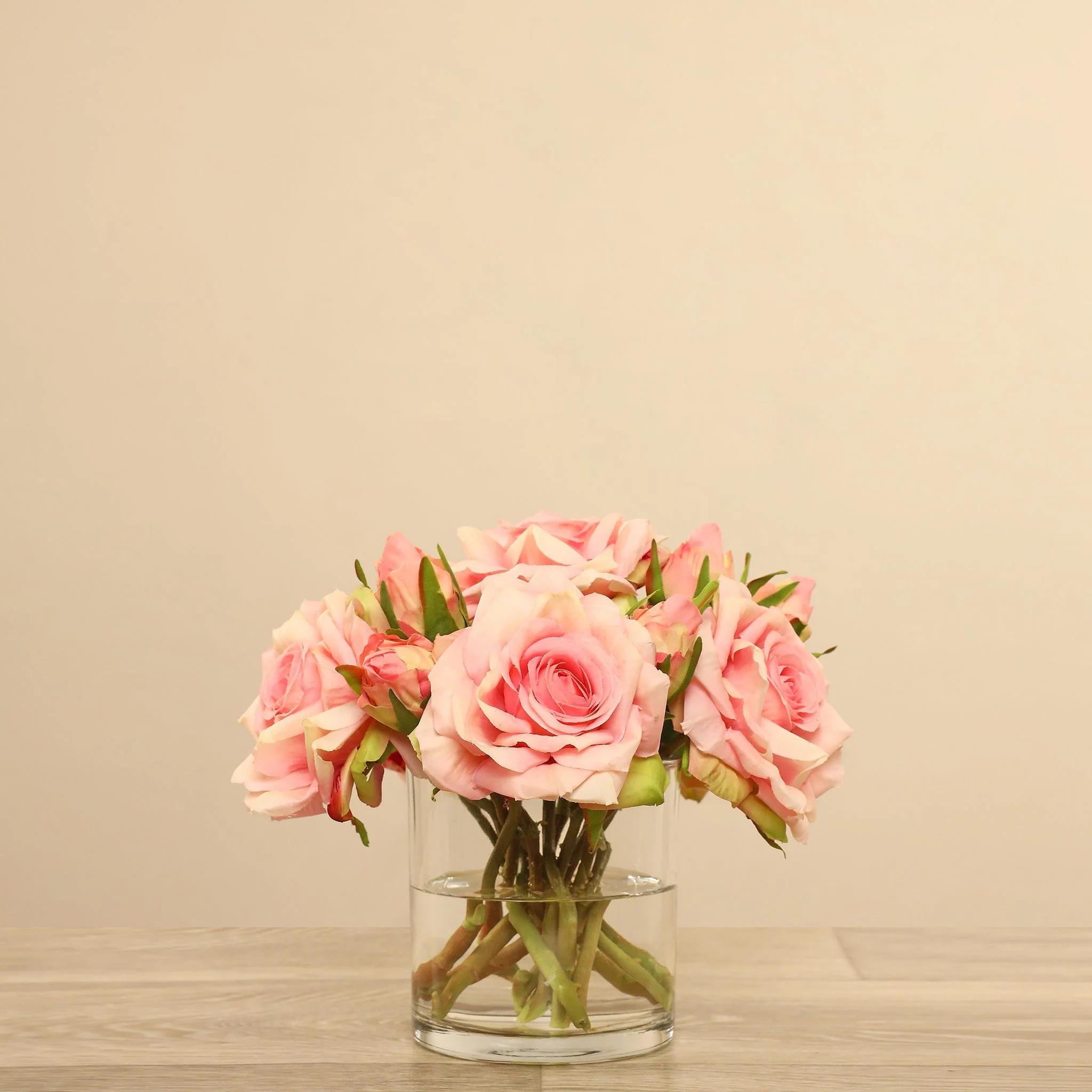 Artificial Rose Arrangement in Glass Vase - Image 5
