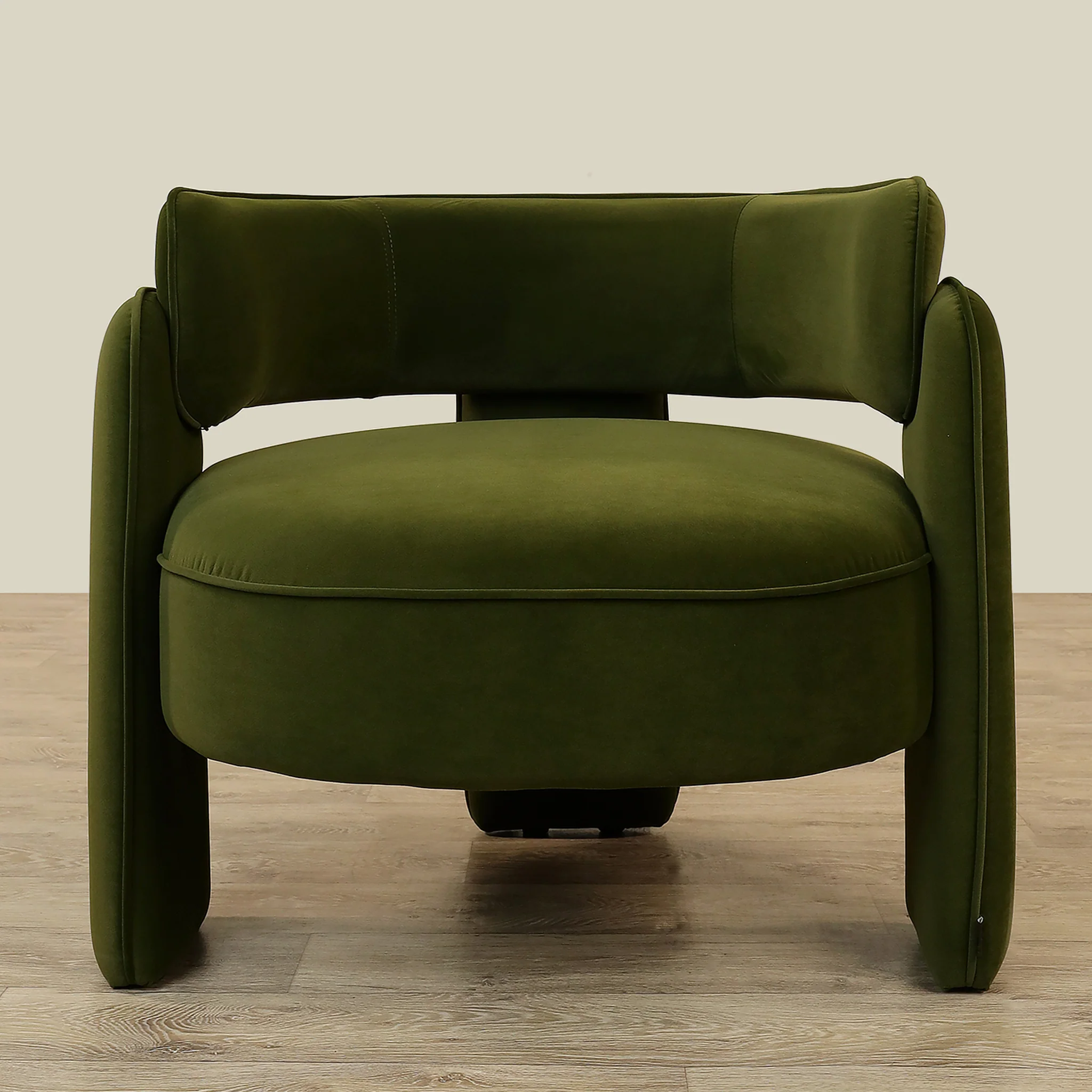 Bassett Armchair Lounge Chair - Image 10