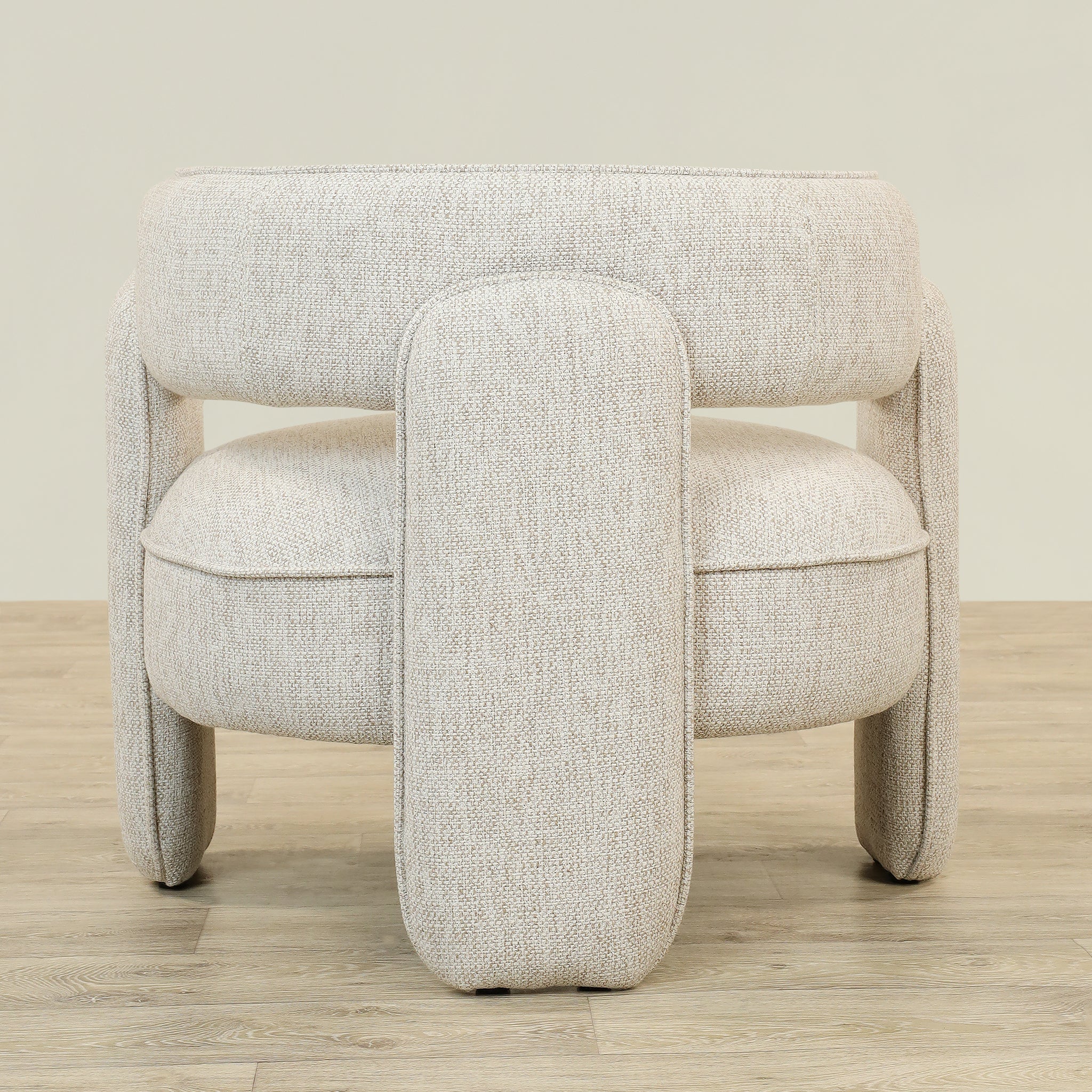 Bassett Armchair Lounge Chair - Image 27