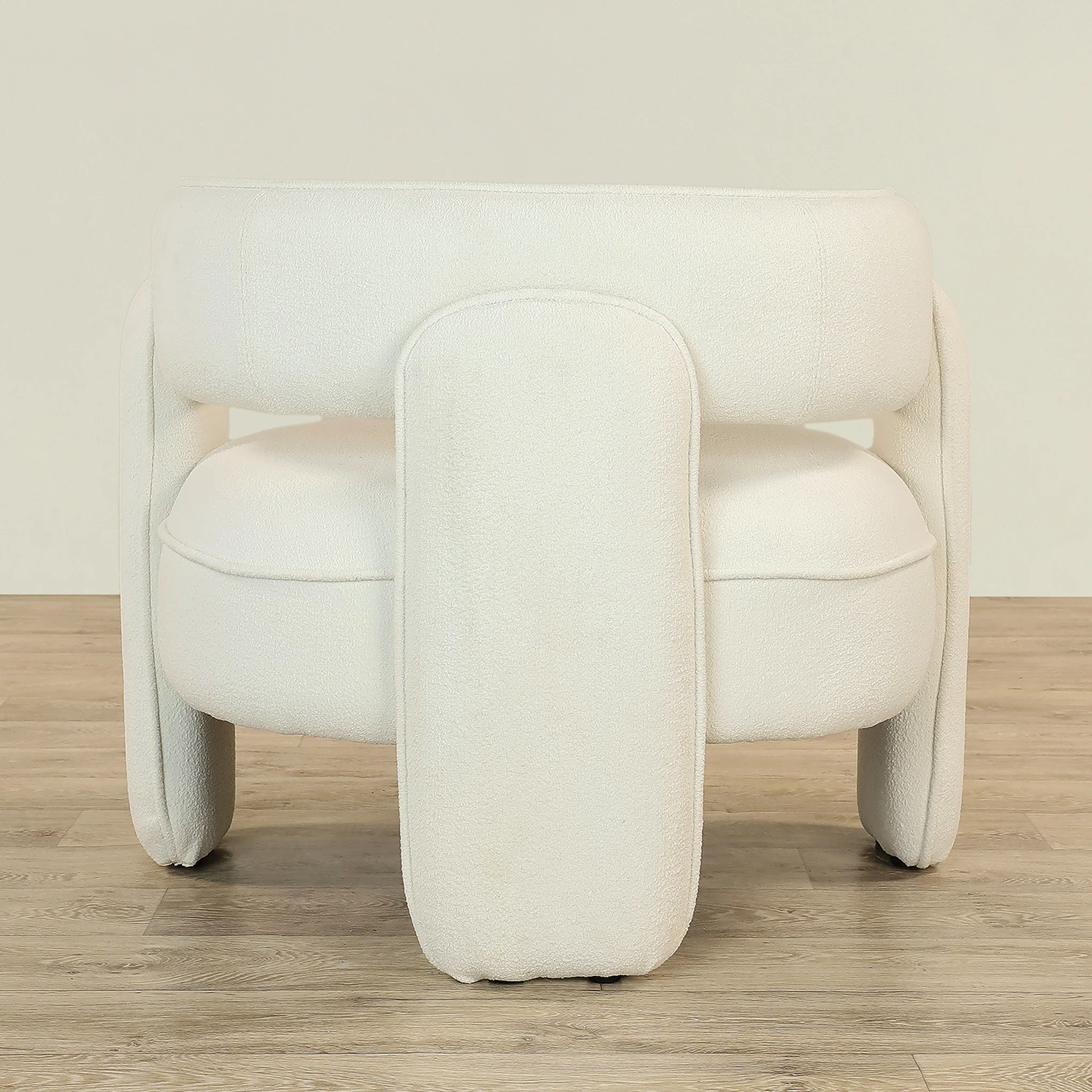 Bassett Armchair Lounge Chair - Image 35