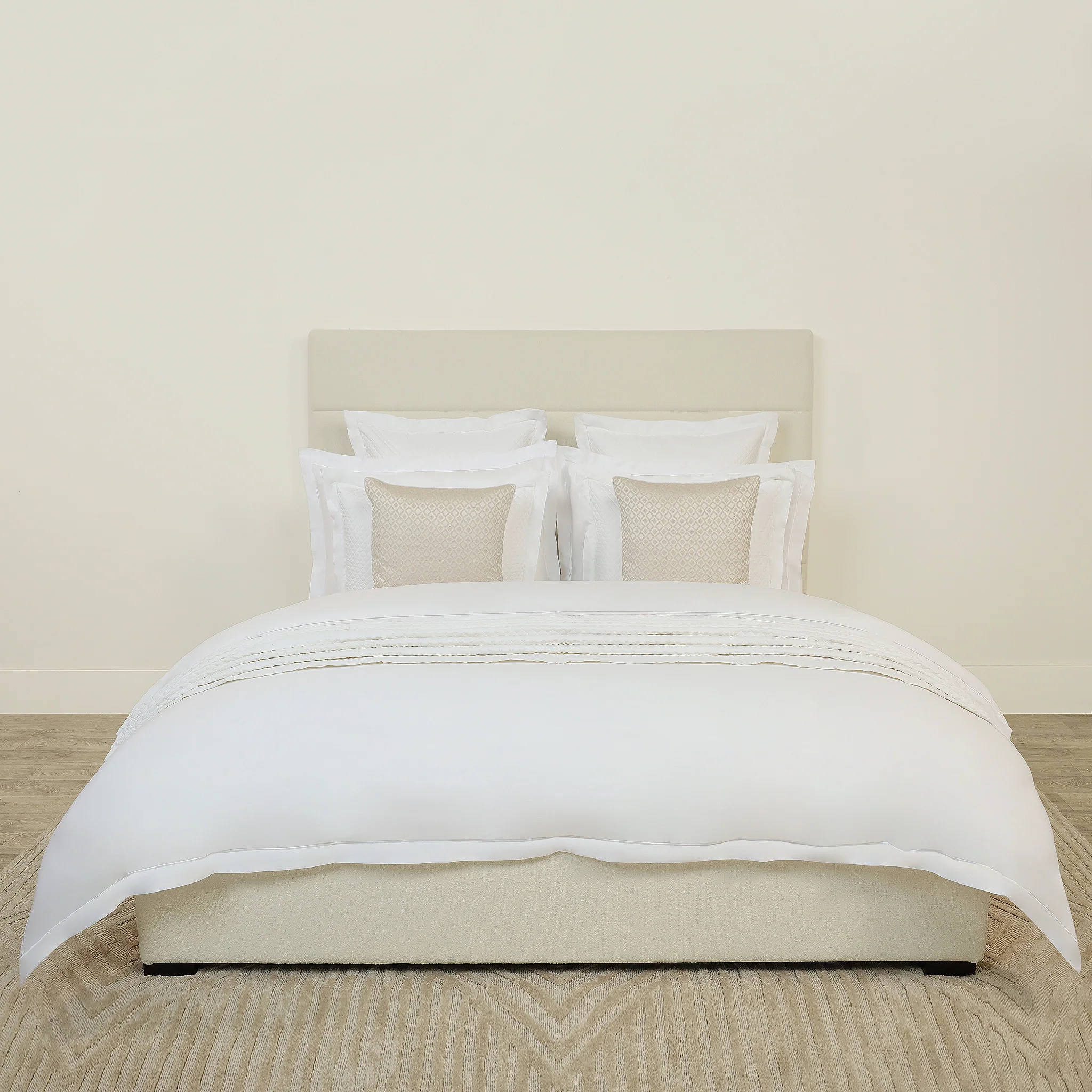 Bed - Bouclé Gaia