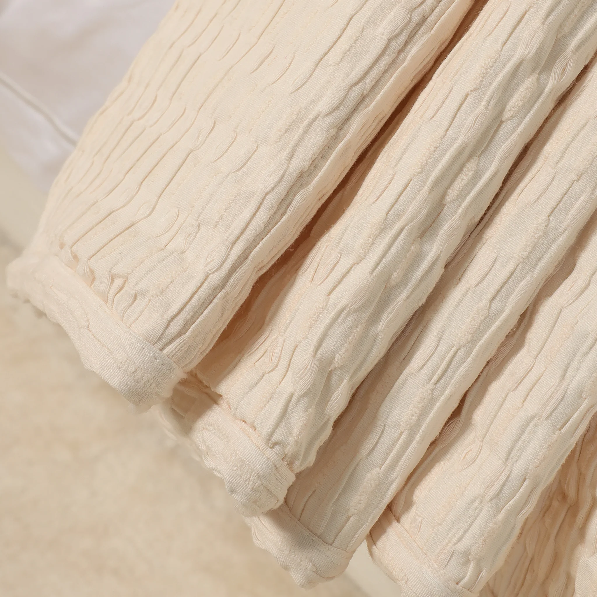 Bed Cover - Image 3