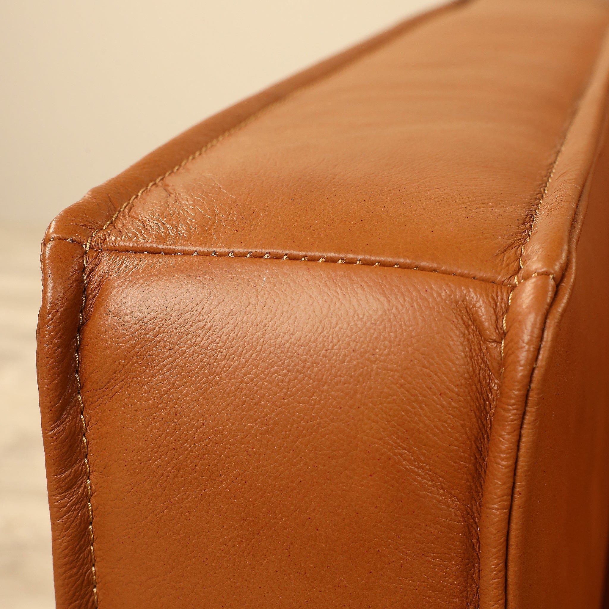 Bronx Sofa - Image 7