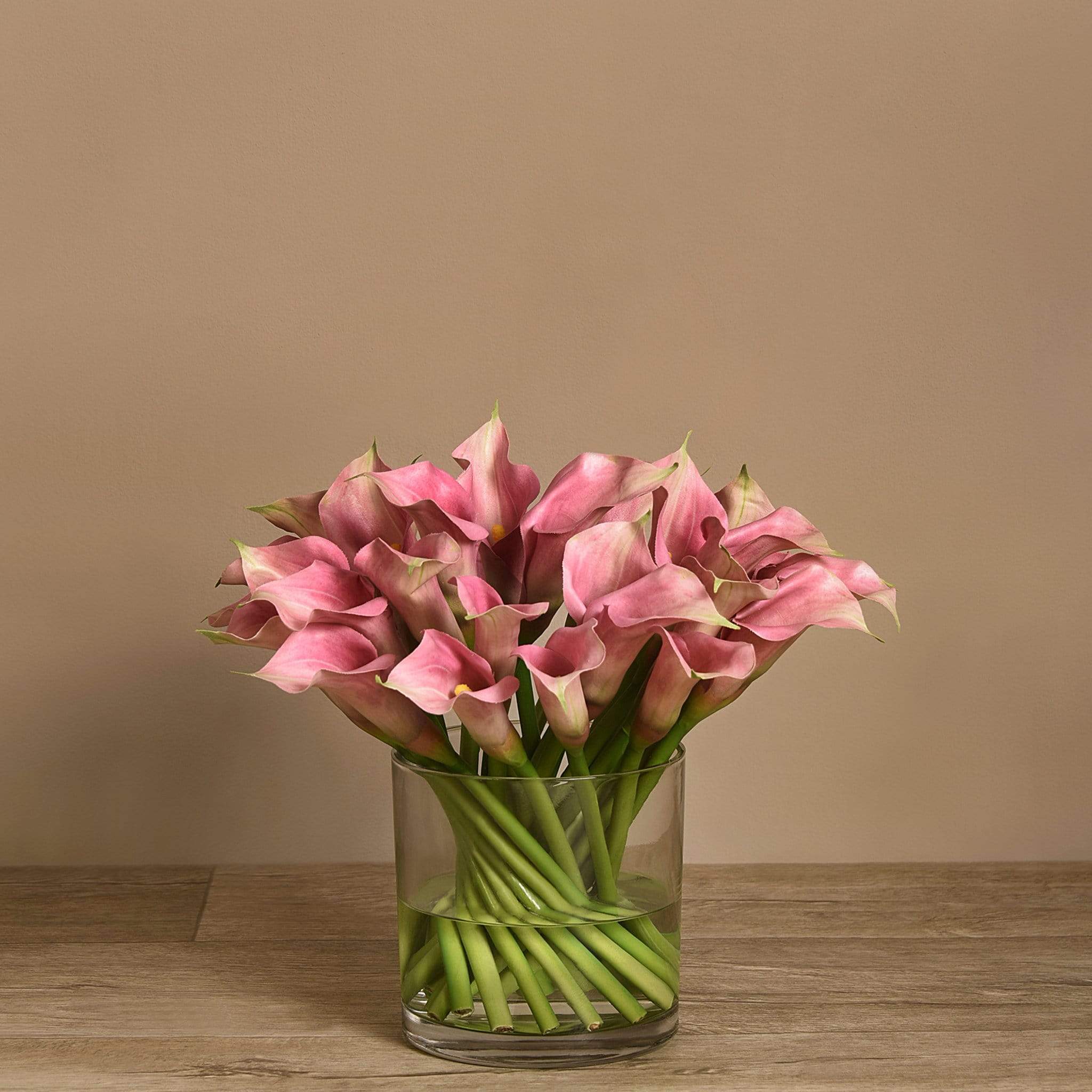 Artificial Calla Lilly in Glass Vase - Image 8