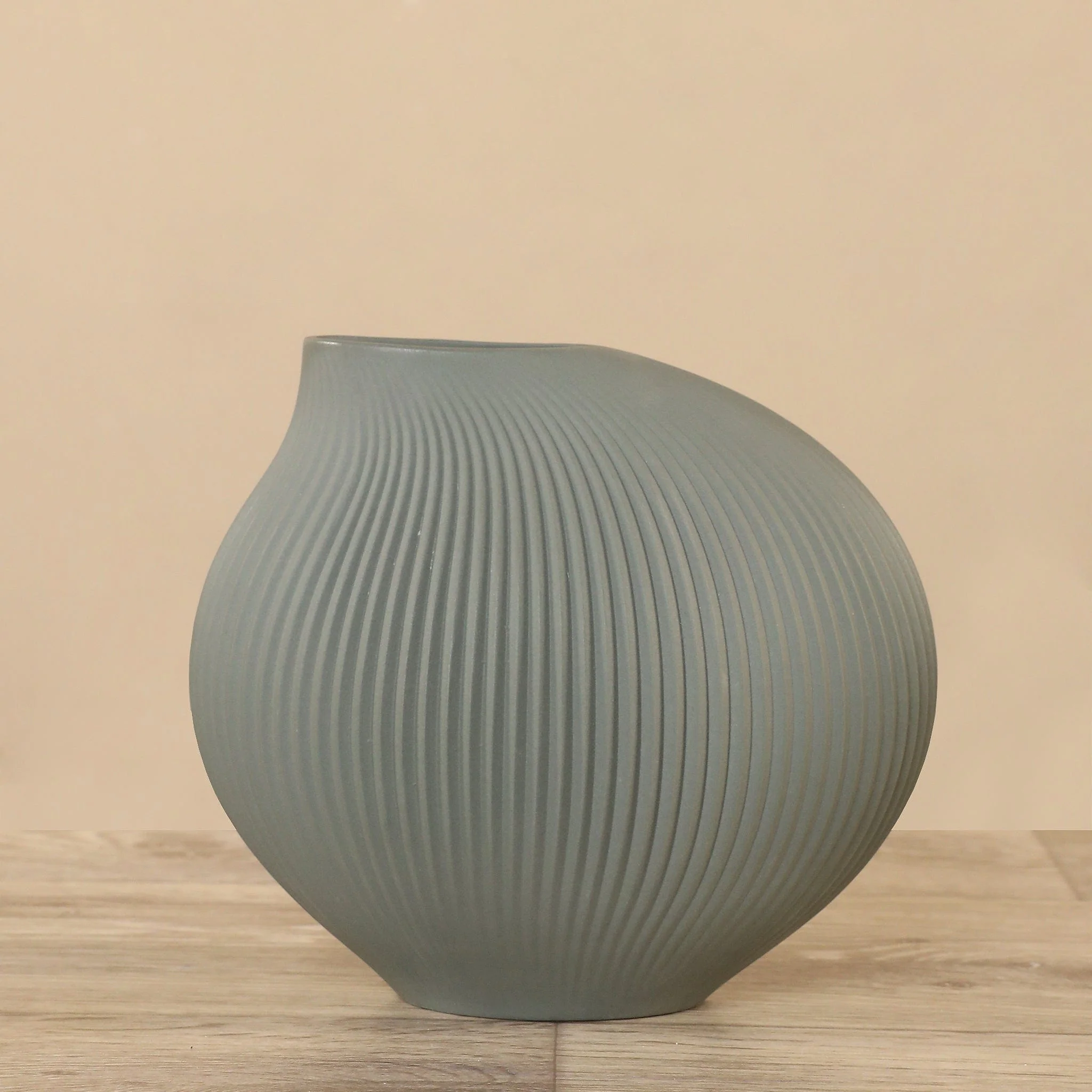 Ceramic Vase - Image 5