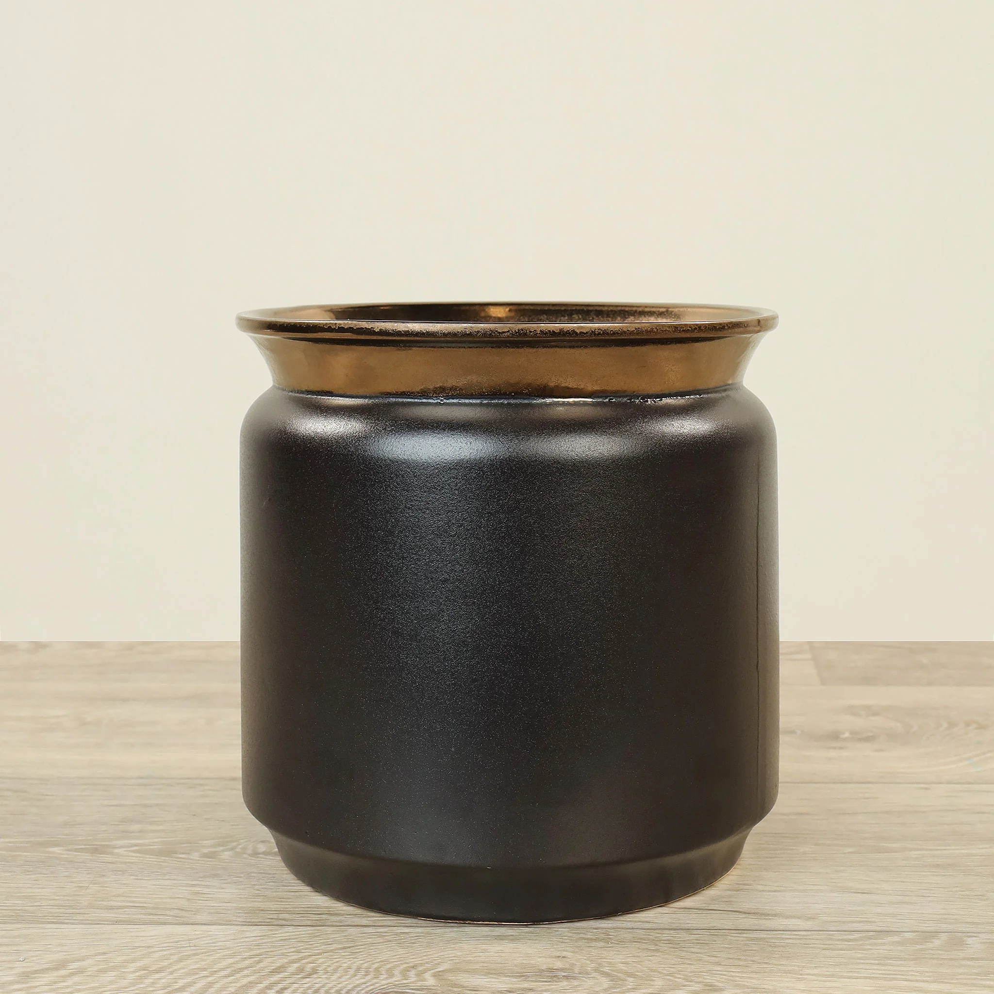Ceramic Vase - Image 2