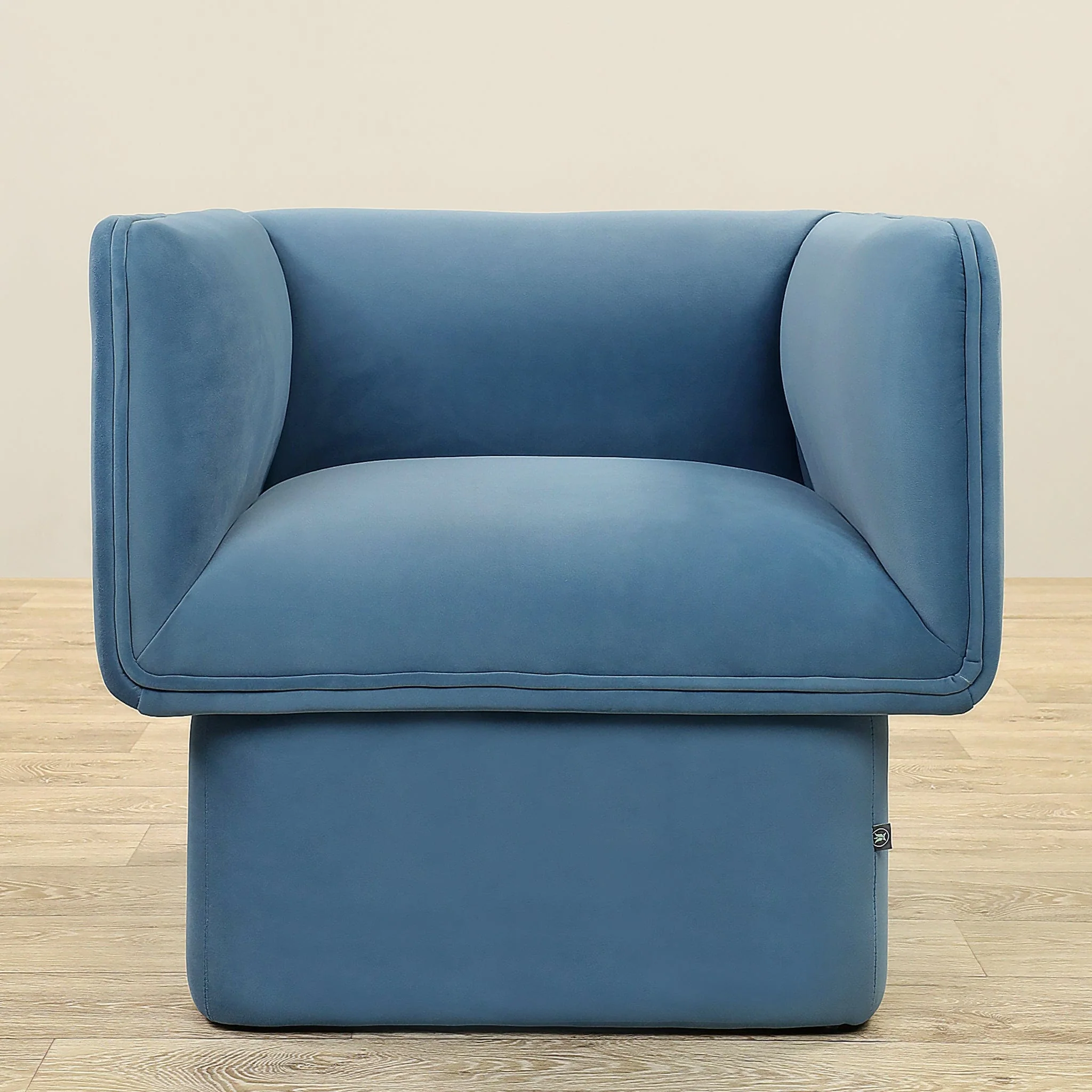 Chadron Armchair Lounge Chair - Image 6