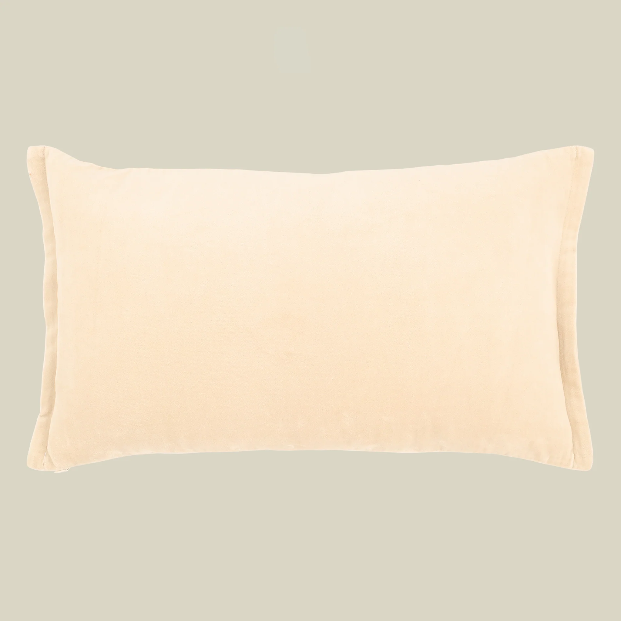 Lipa - Image 6