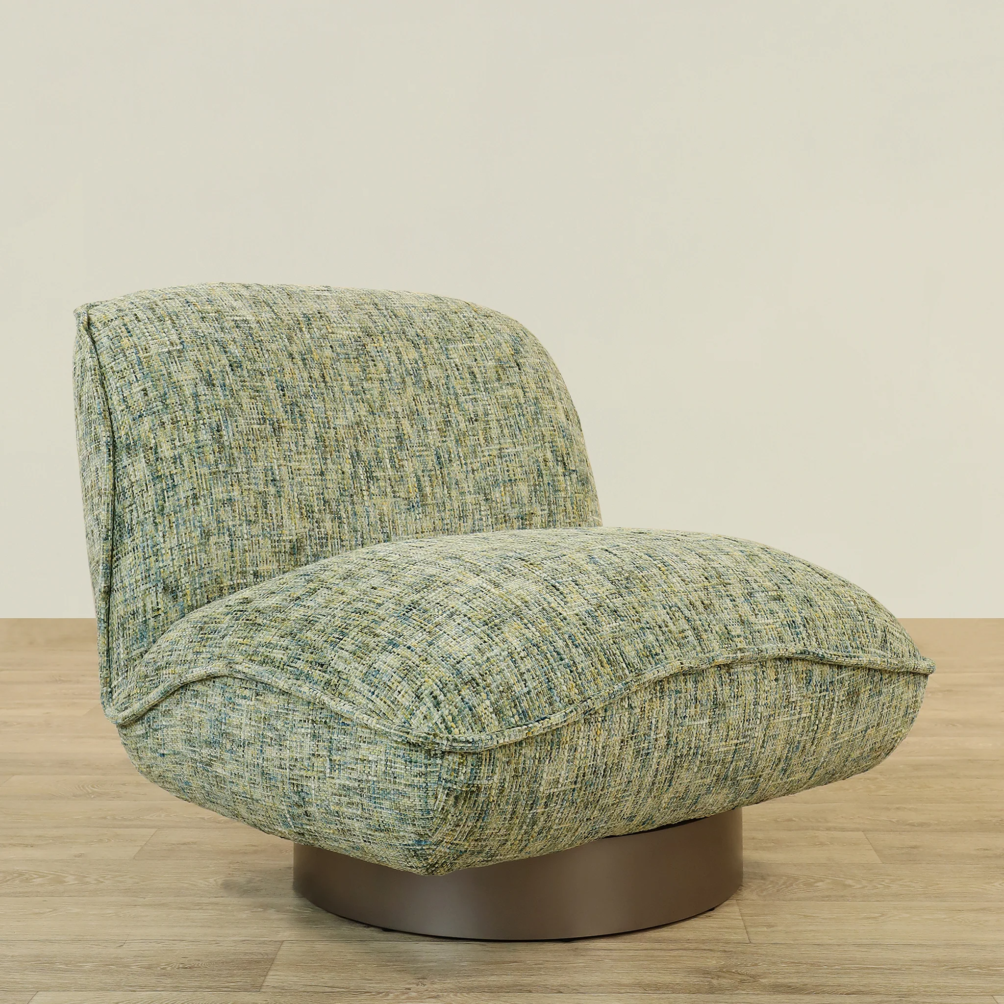 Echo Lounge Chair - Image 3