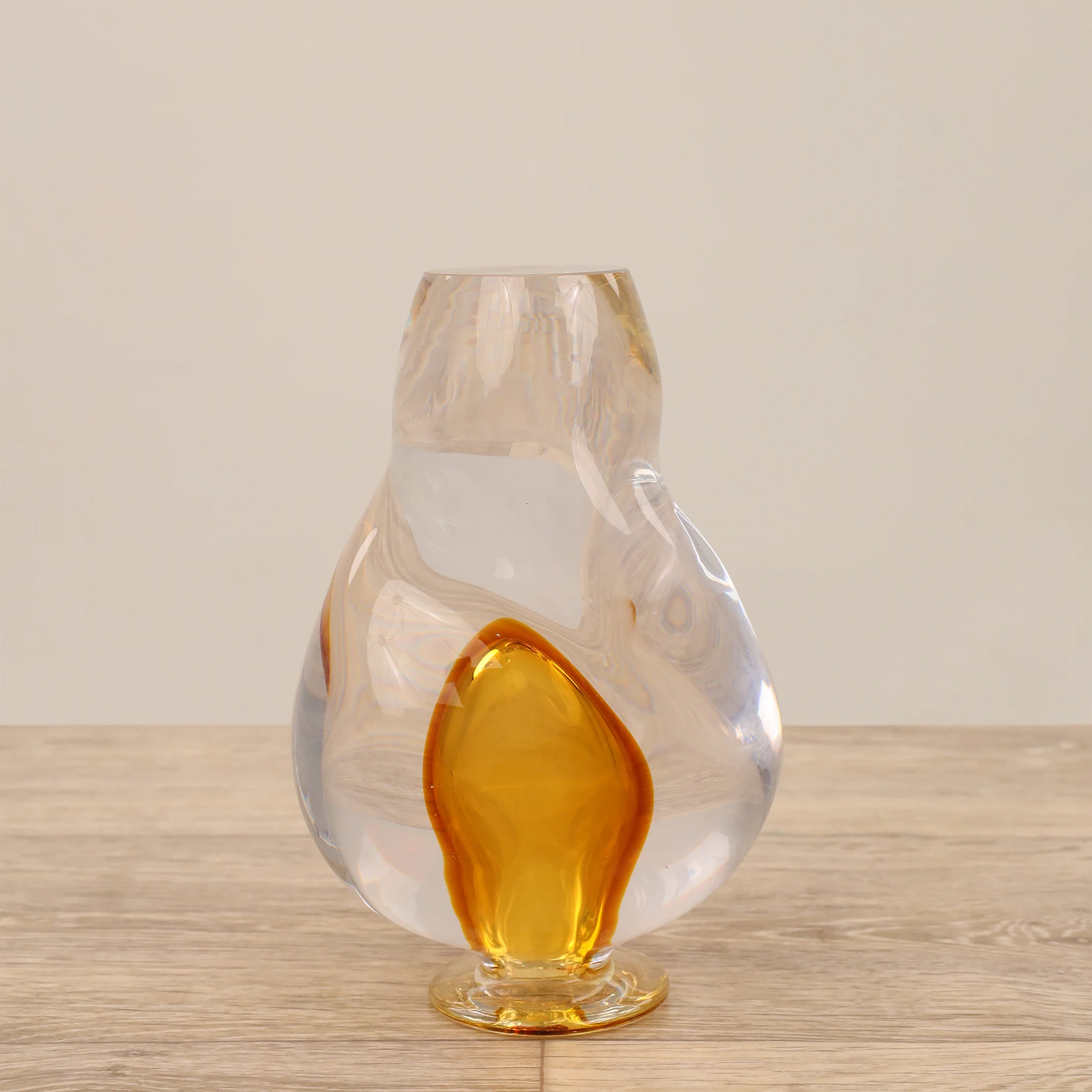 Glass Vase - Image 3