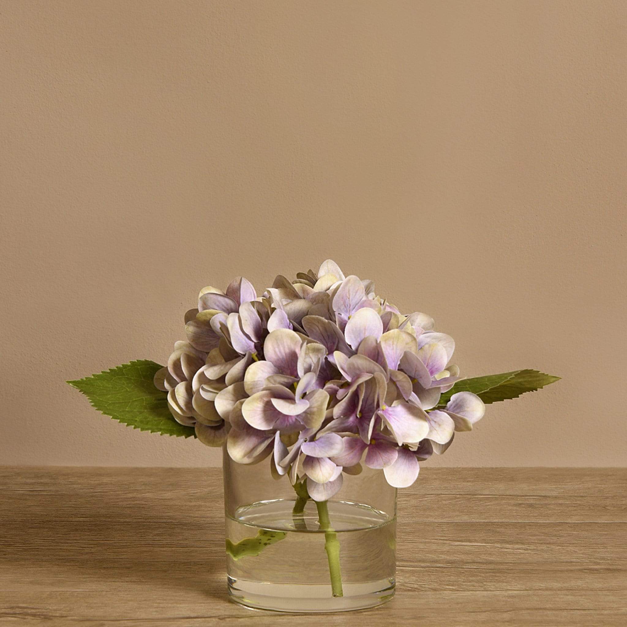 Artificial Hydrangea Arrangement in Glass Vase - Image 10