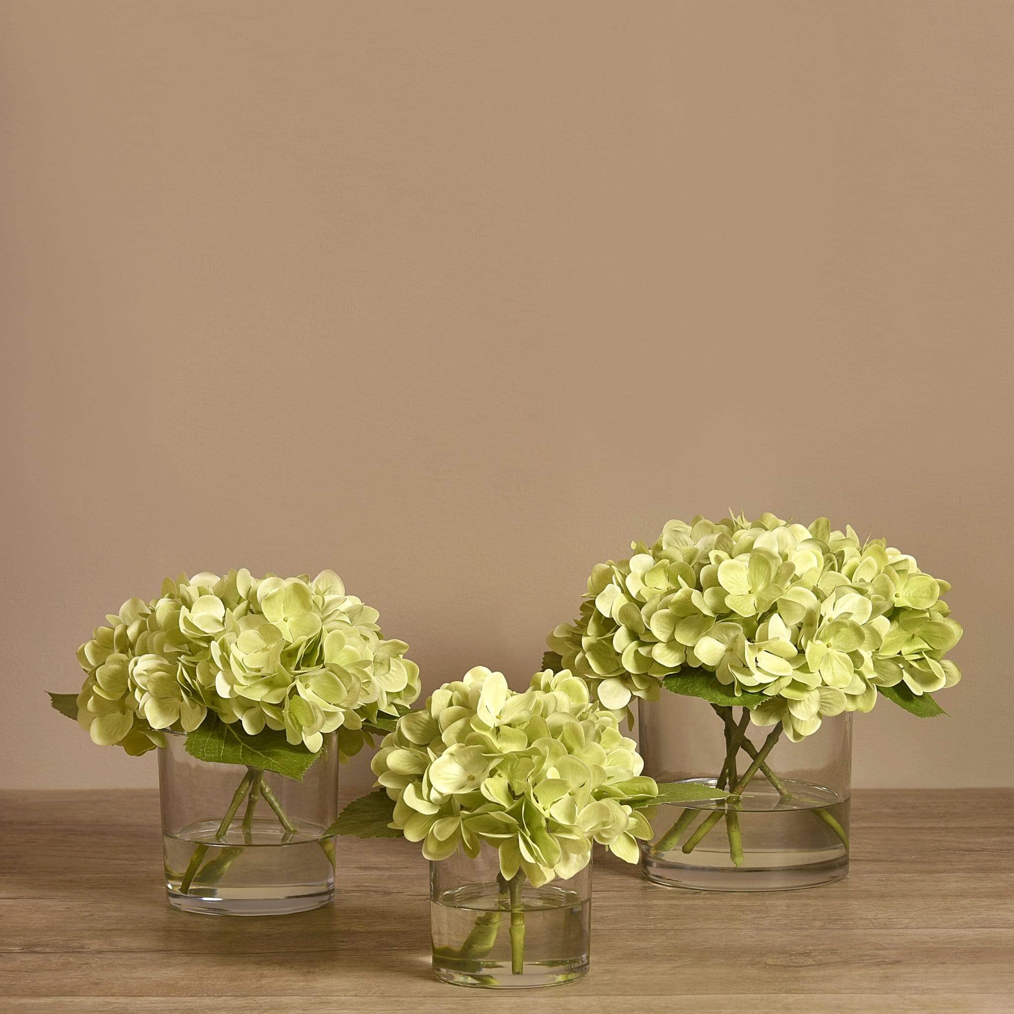 Artificial Hydrangea Arrangement in Glass Vase - Image 17