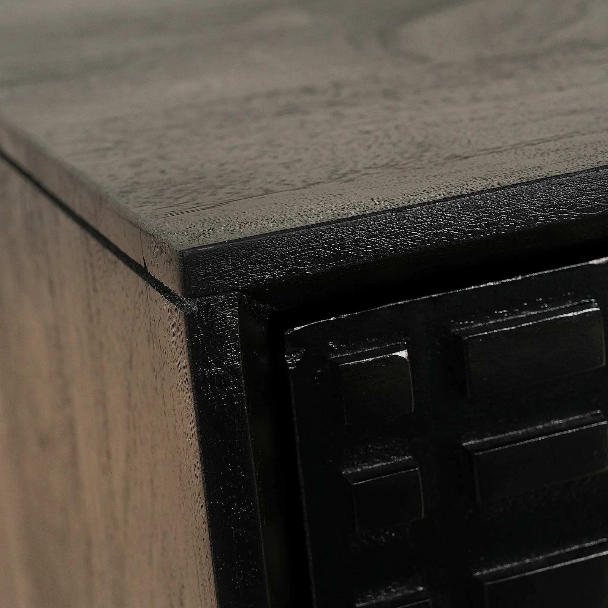 Ingot Bedside - Image 4