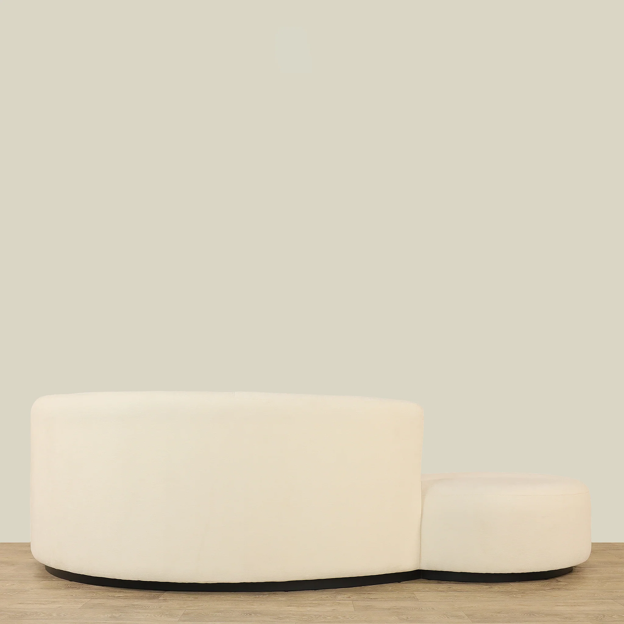 Ivy Sofa - Image 24