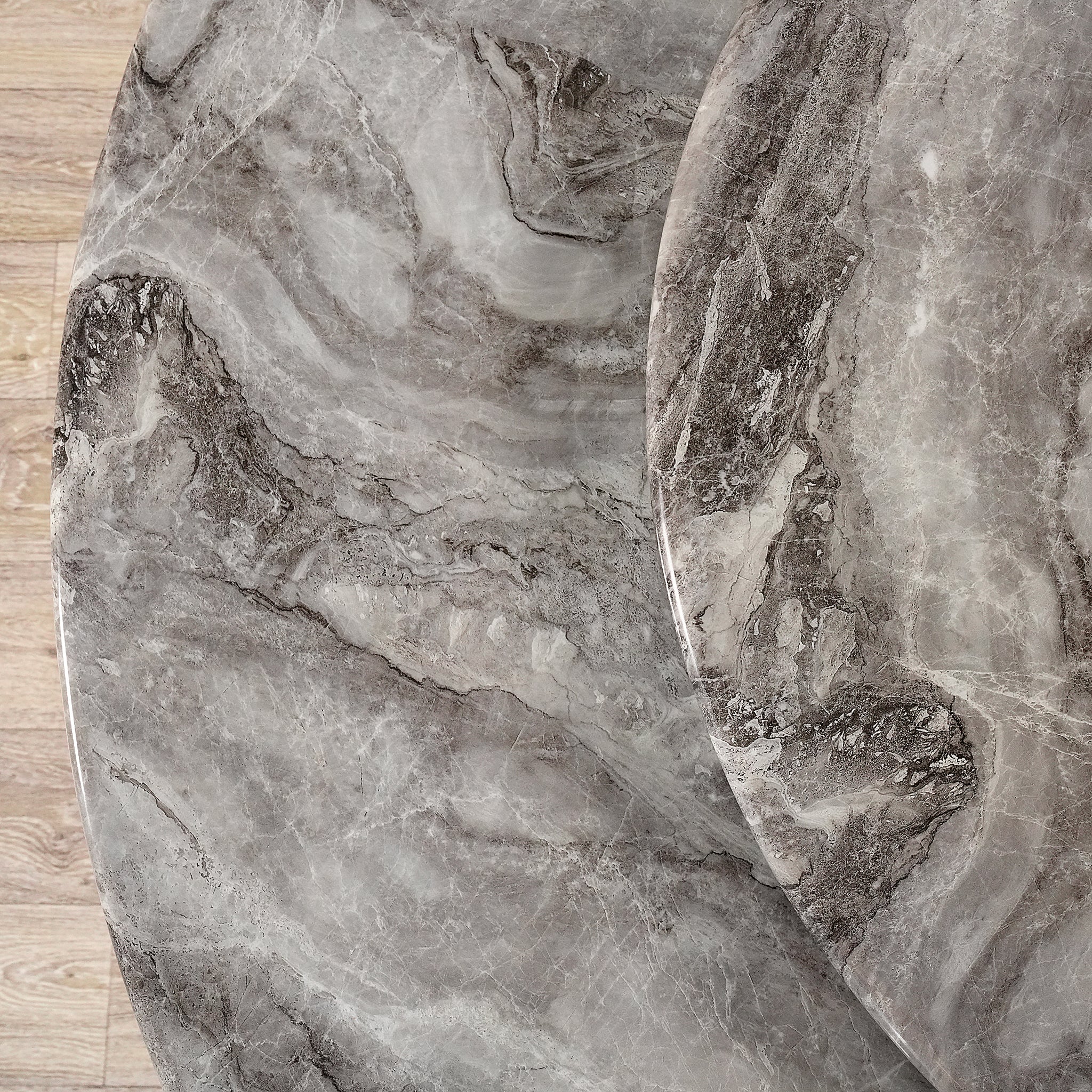 Lester Dining Table - Image 3