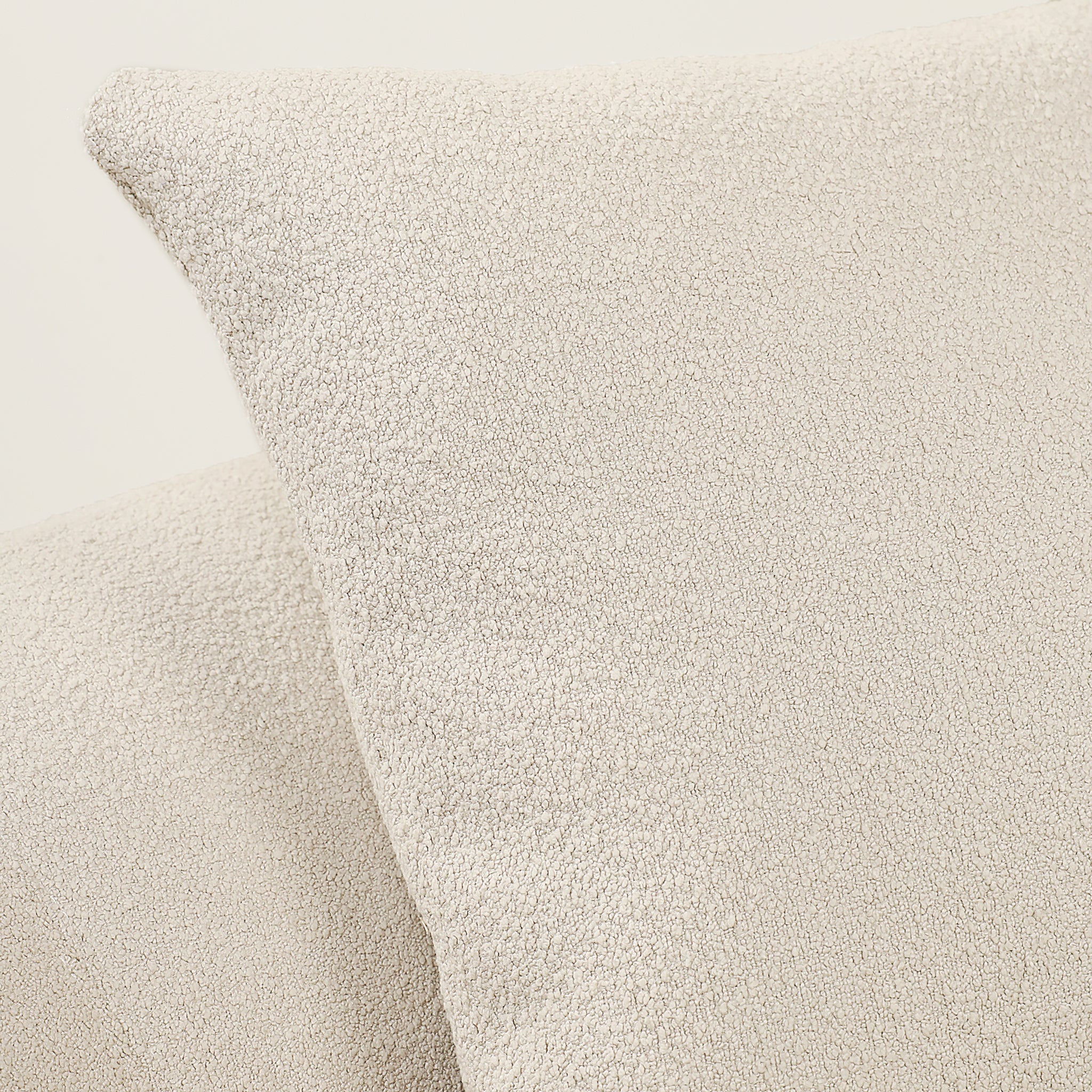 Mauri - Bouclé Sofa - Image 4