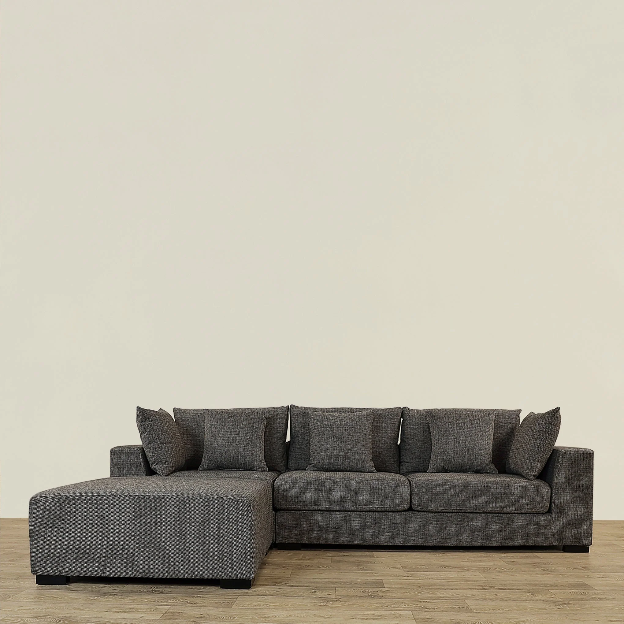 Mila Sofa - Image 27