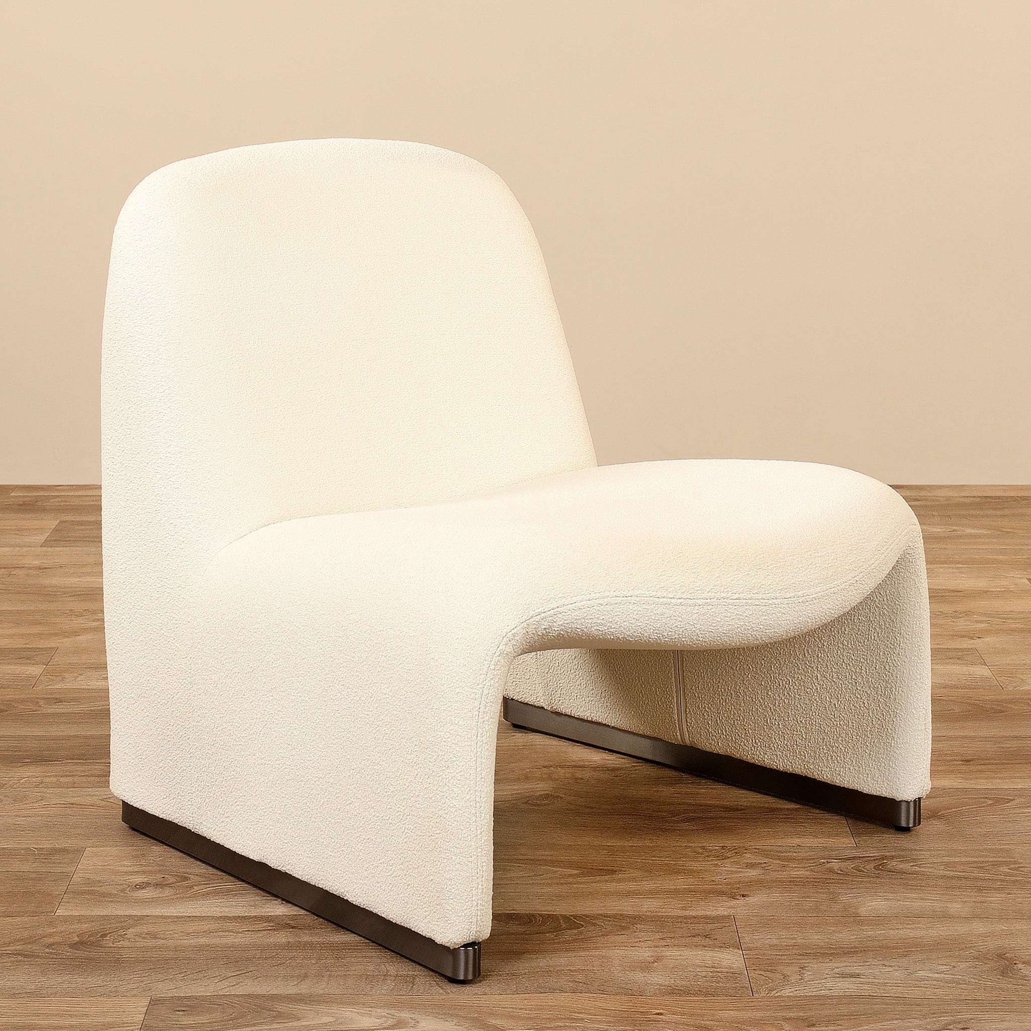 Nia Armchair Lounge Chair