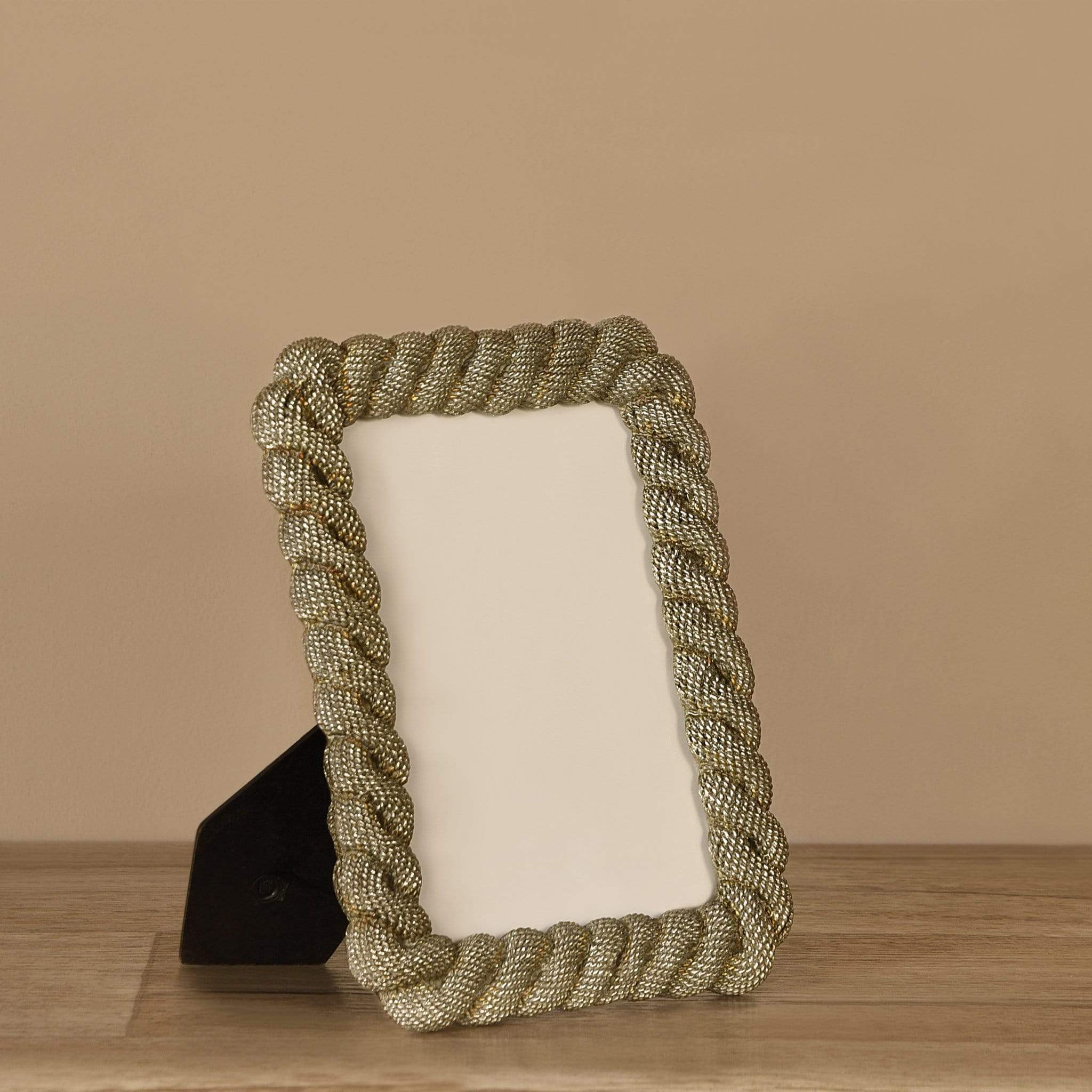 Iolo - Image 2
