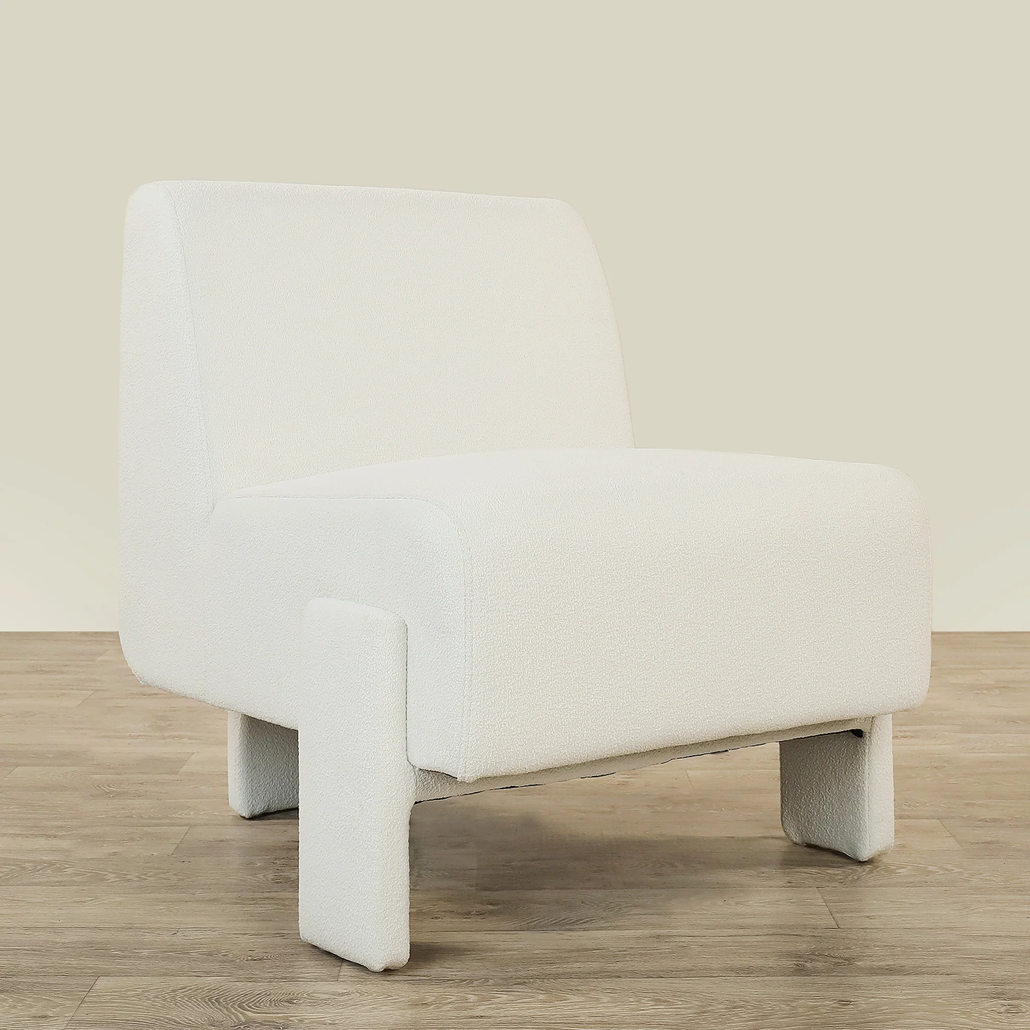Quinn Lounge Chair