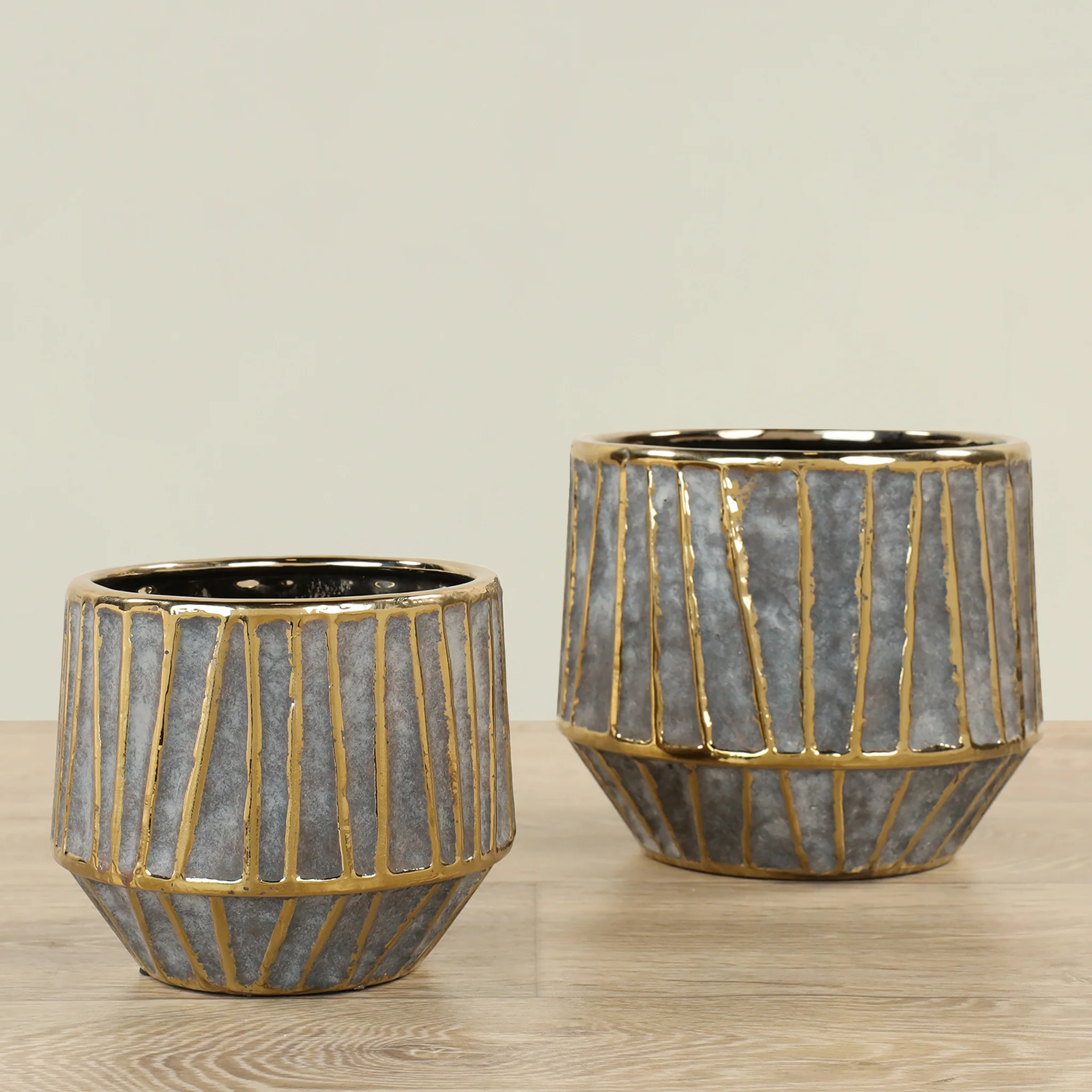 Round Ceramic Pot