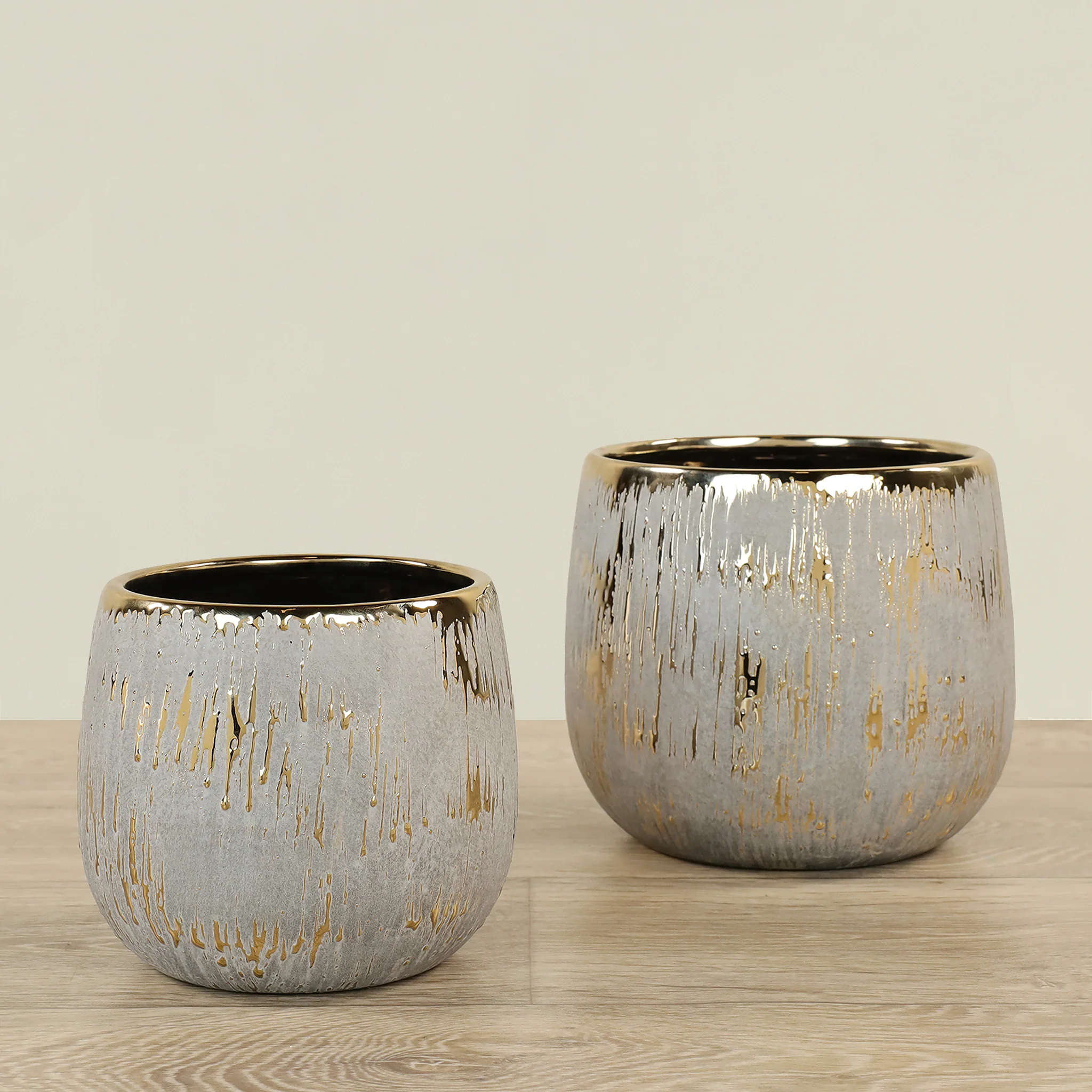 Round Ceramic Pot