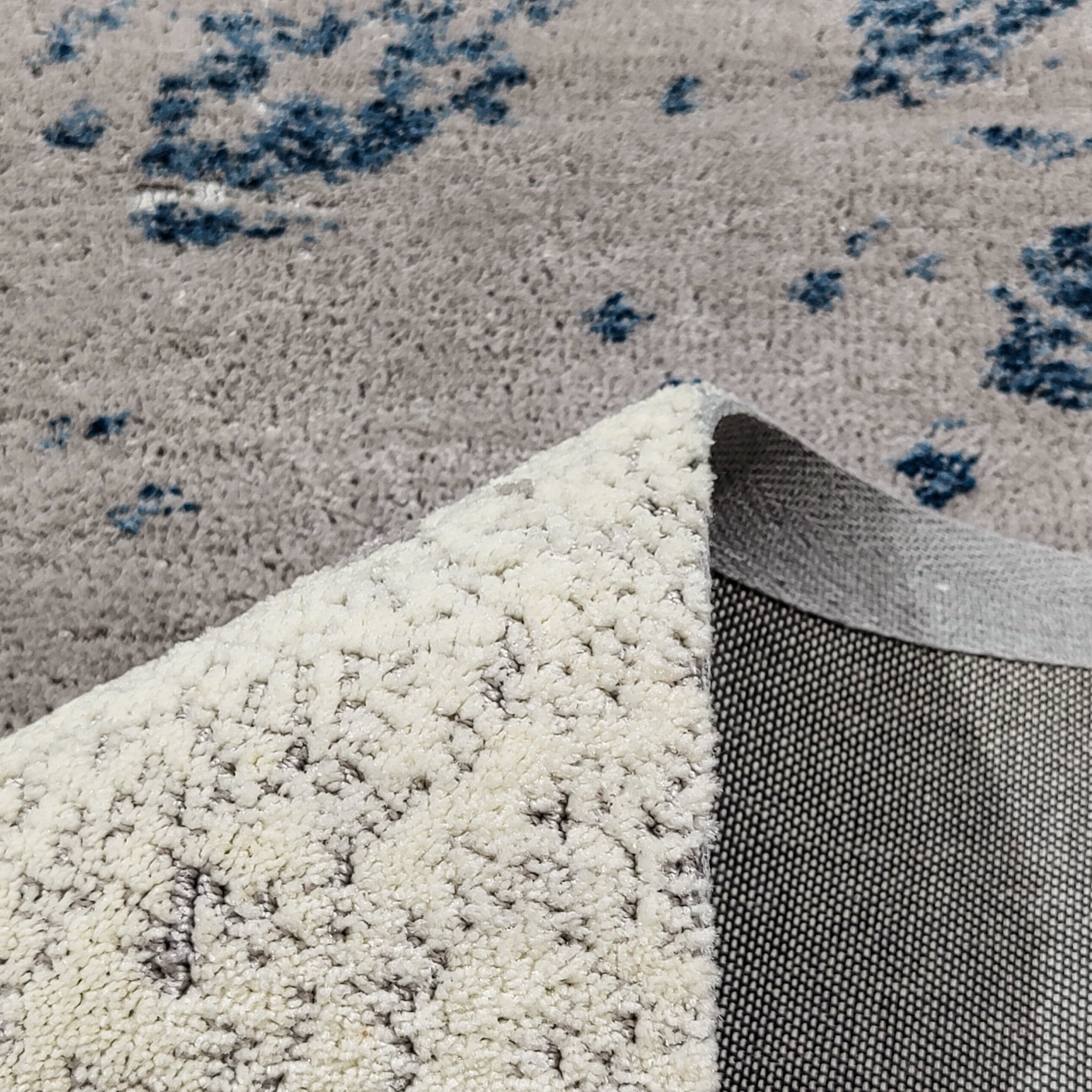 Rug - Image 4