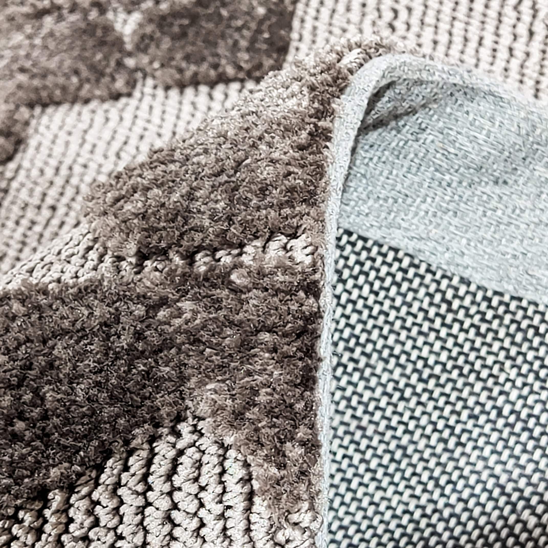 Rug - Image 3