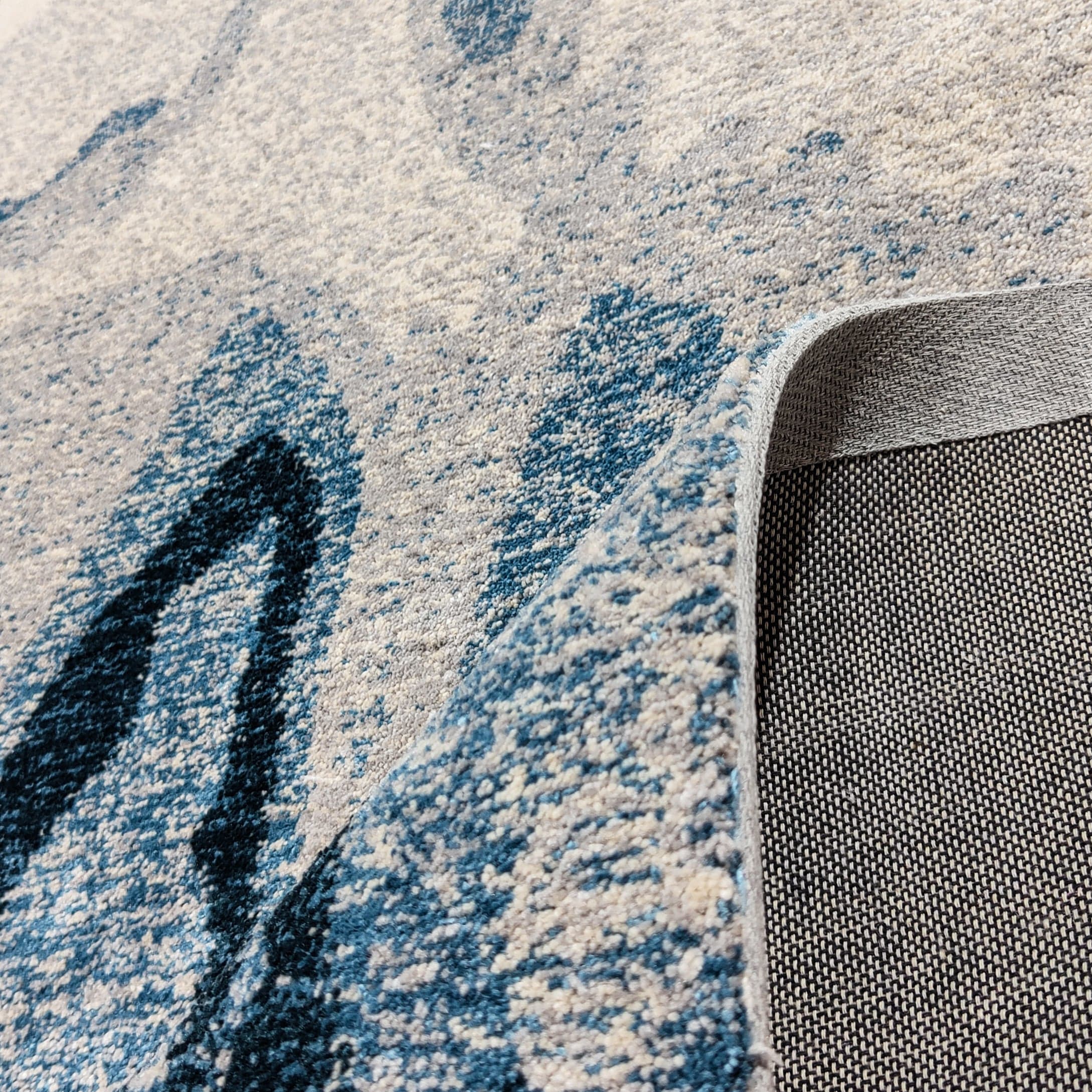 Rug - Image 3