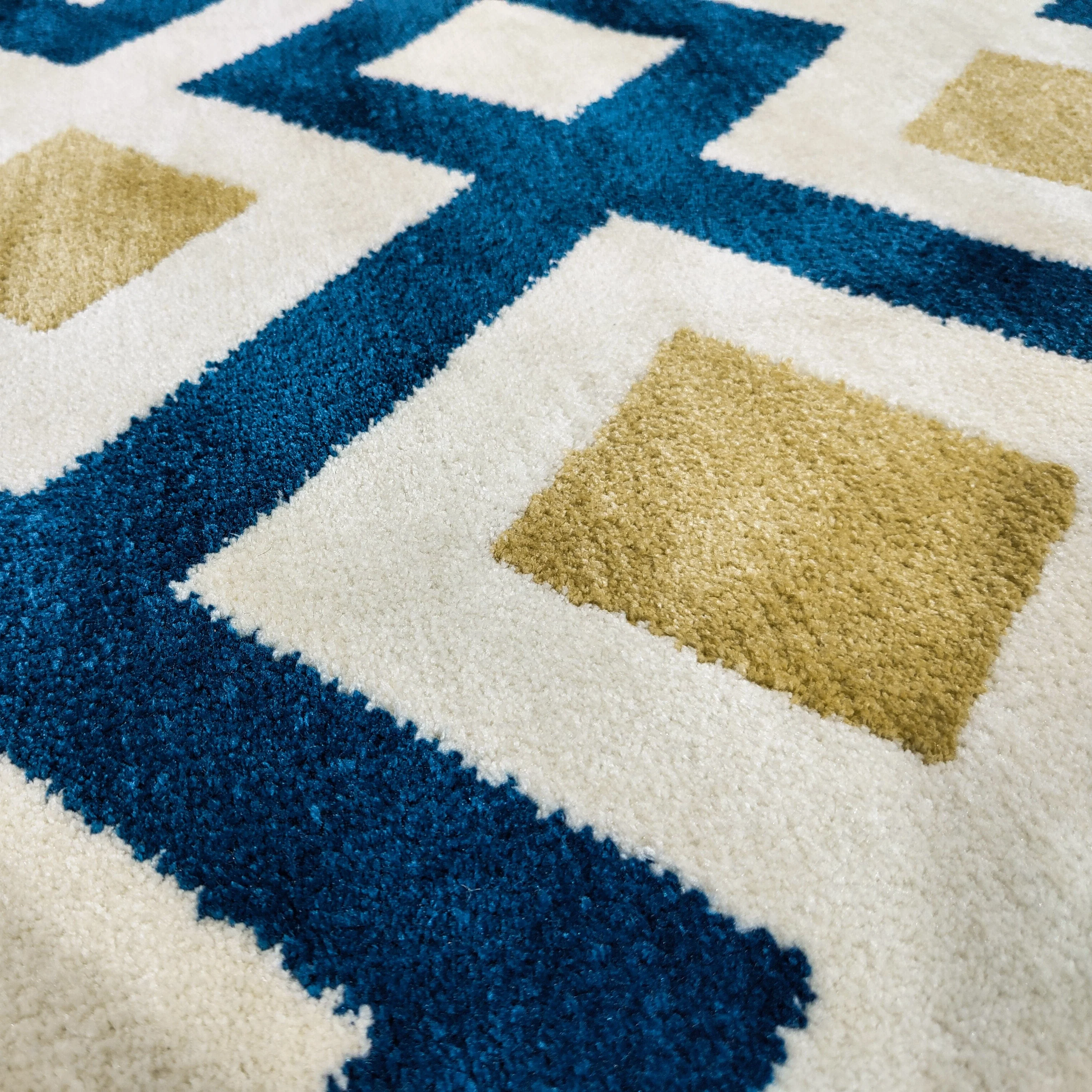 Rug - Image 2