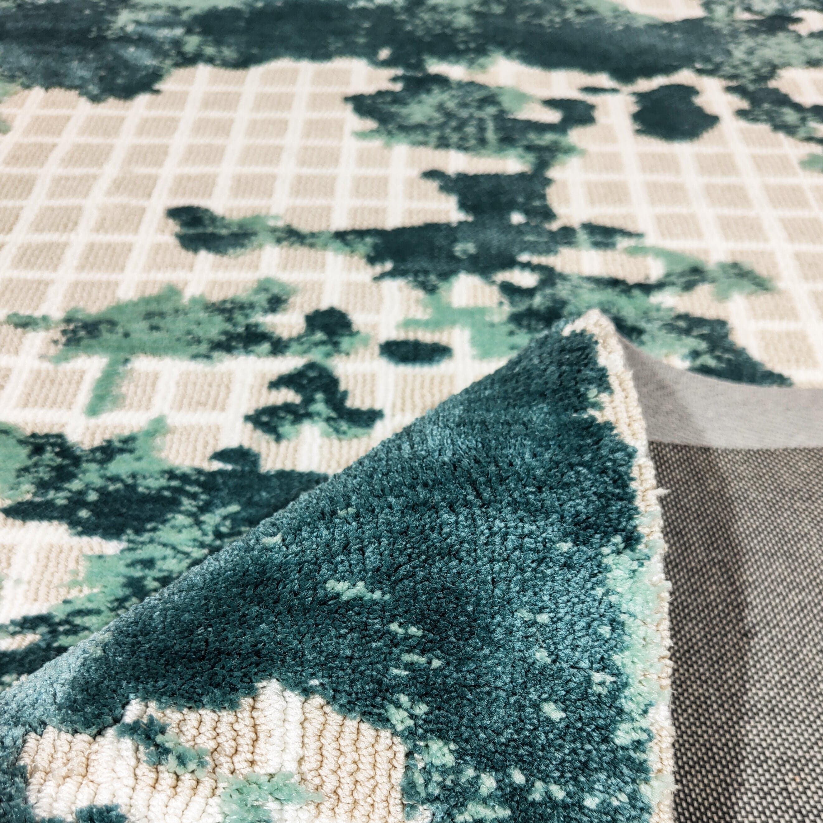 Rug - Image 3