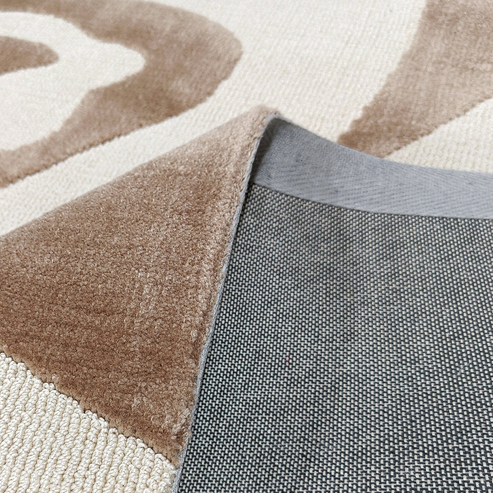 Rug - Image 3