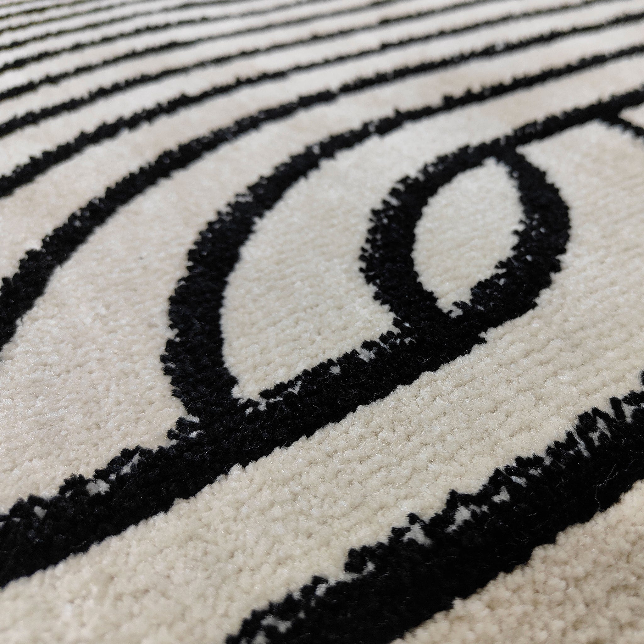 Rug - Image 2
