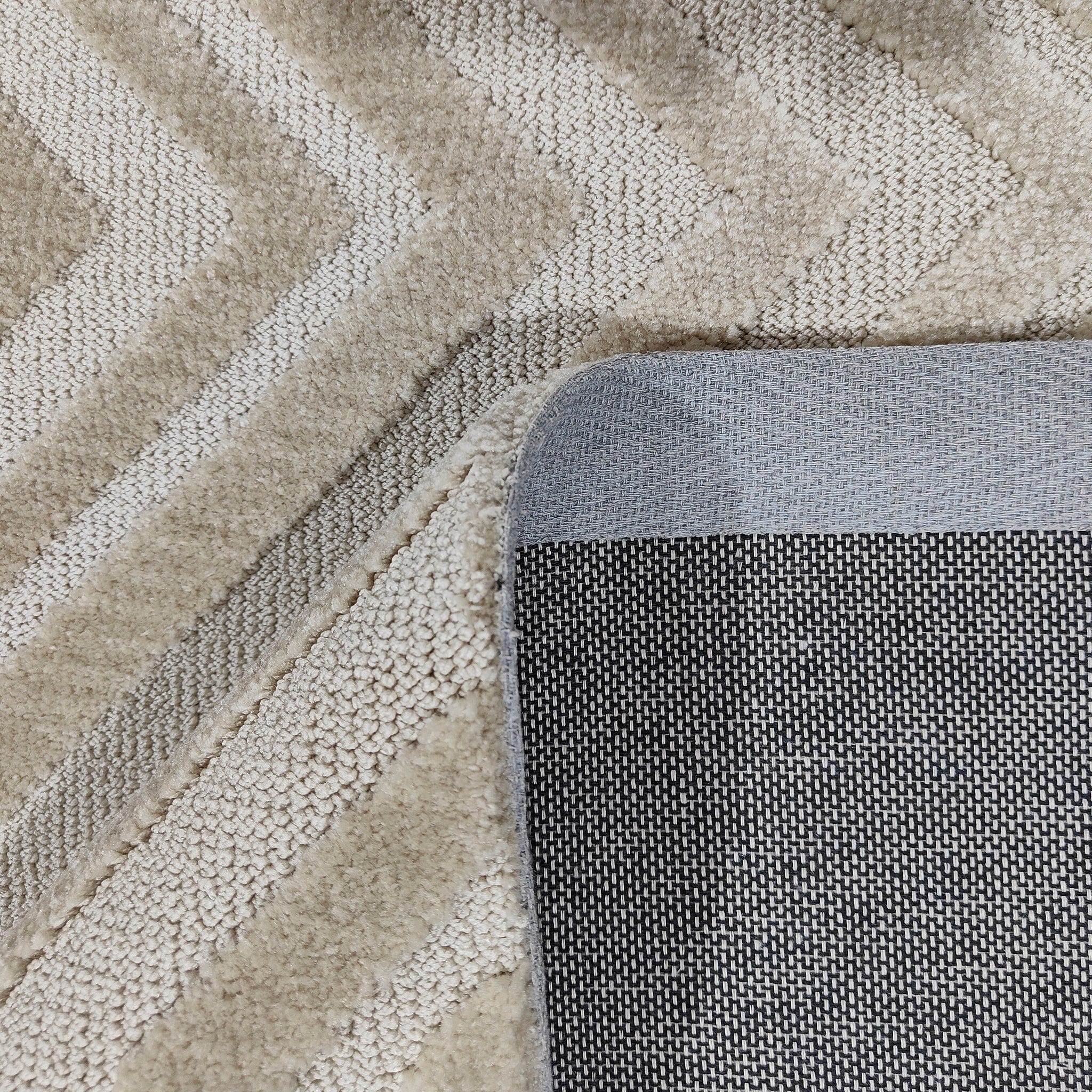 Rug - Image 4