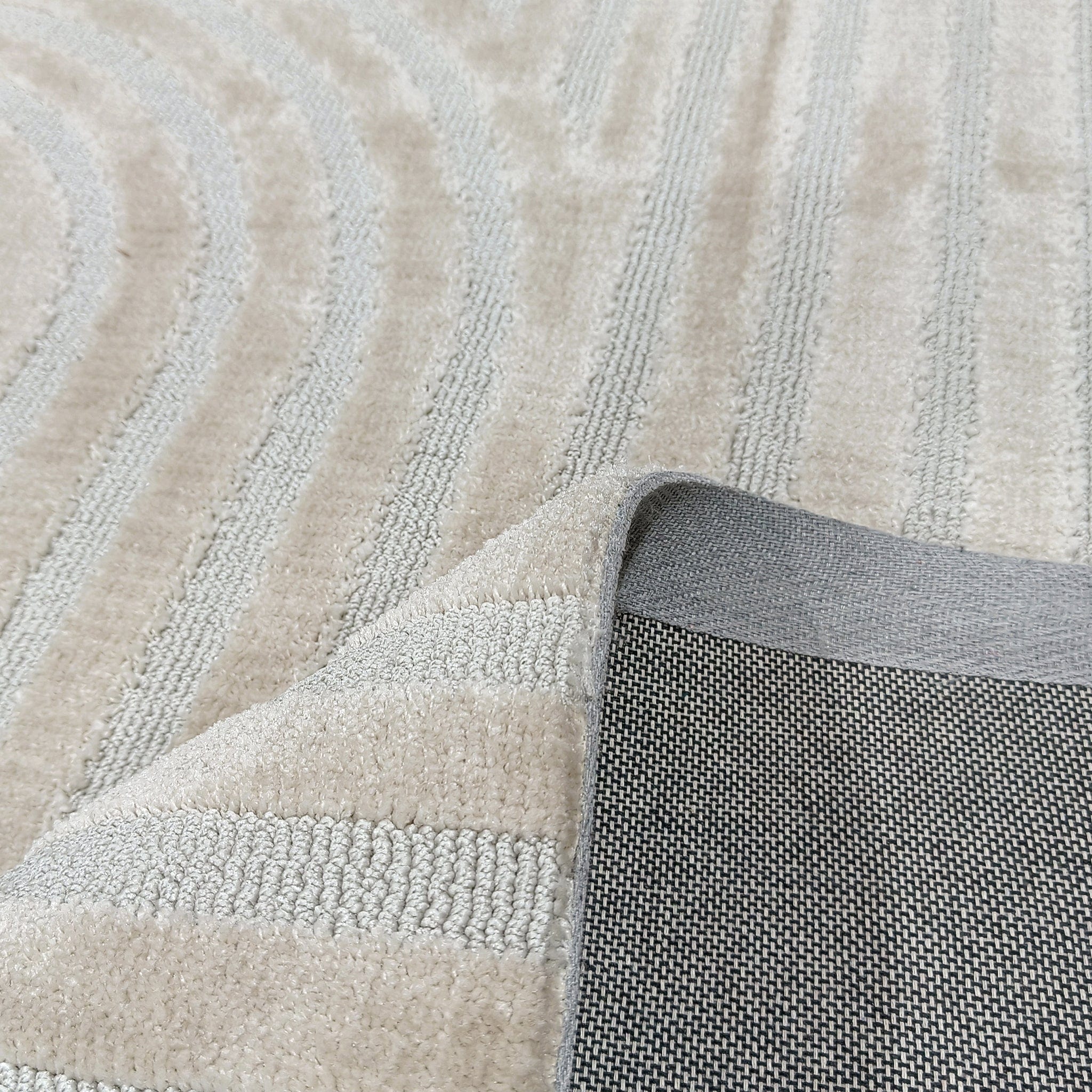 Rug - Image 3