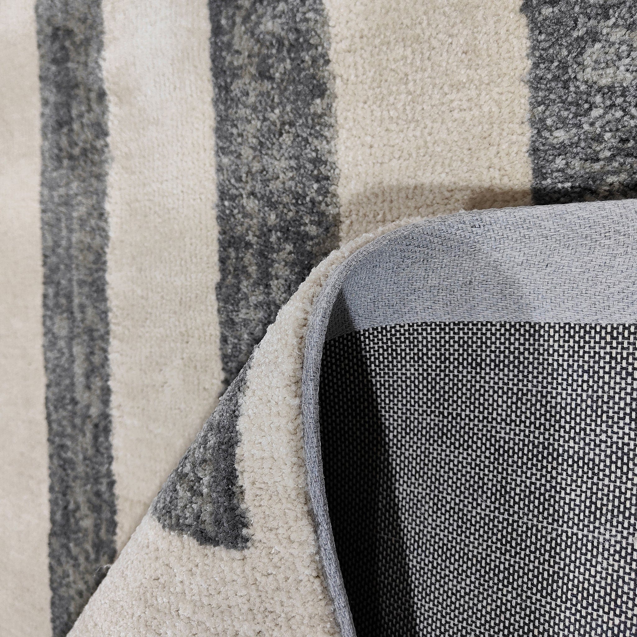 Rug - Image 3