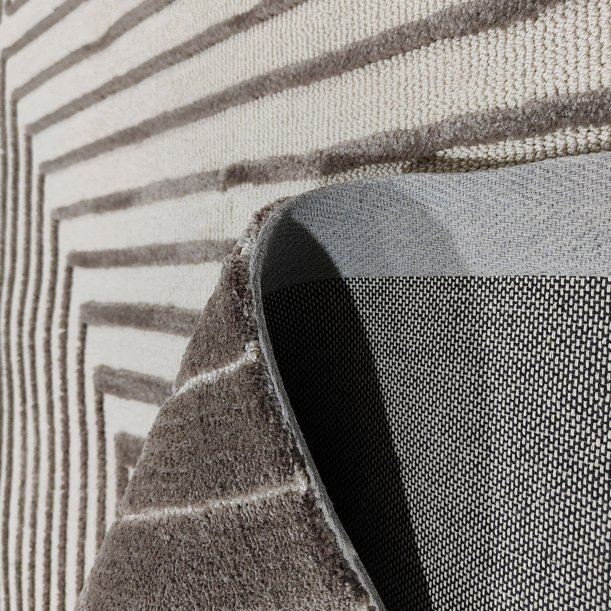 Rug - Image 3
