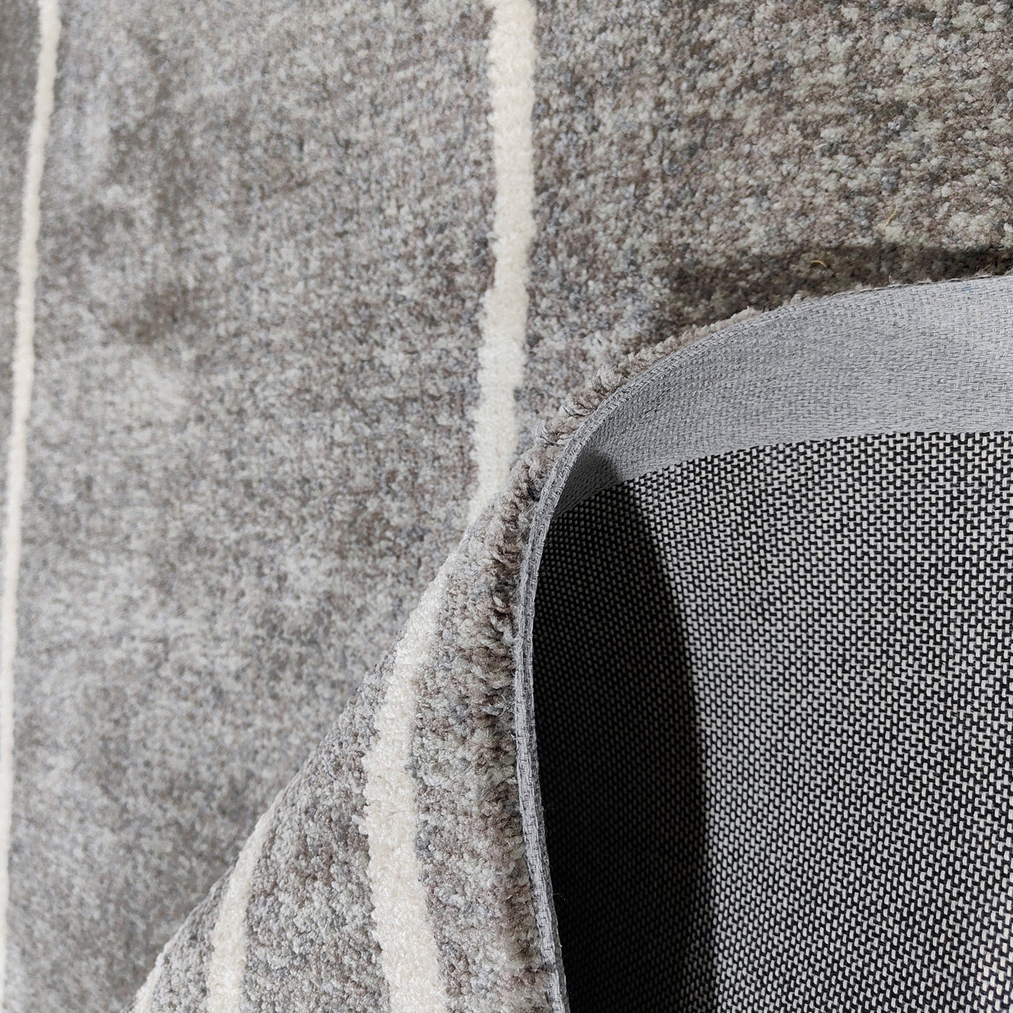 Rug - Image 3