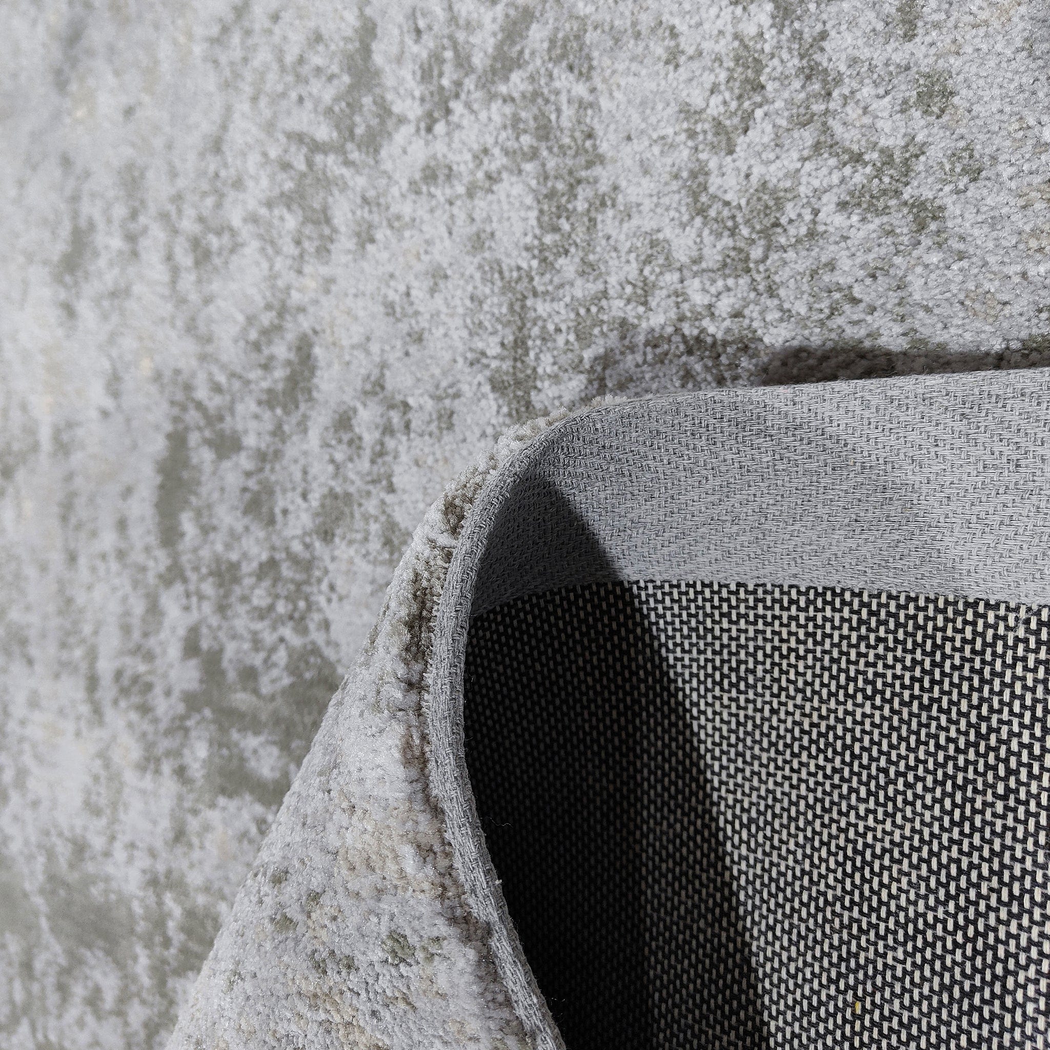 Rug - Image 3