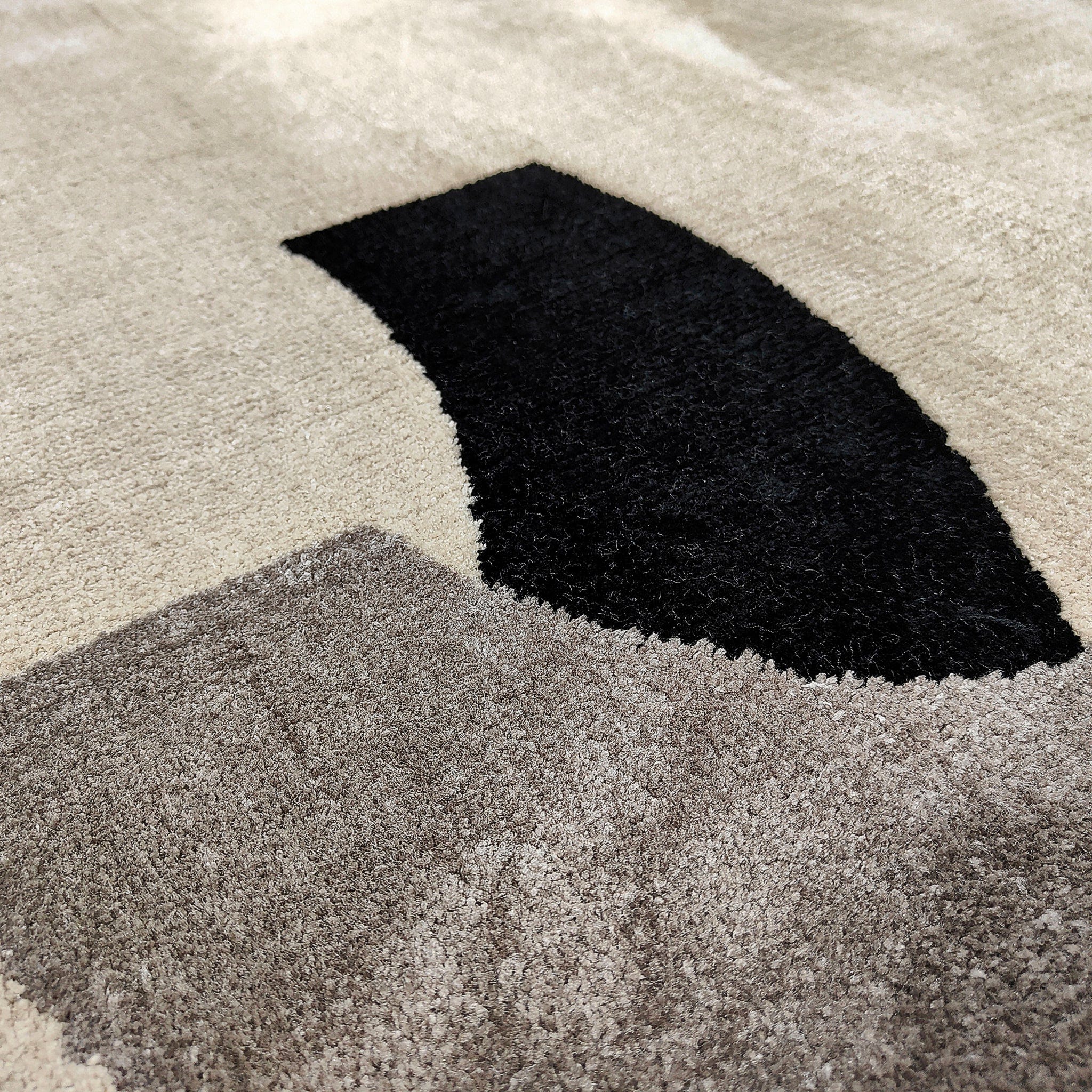 Rug - Image 2