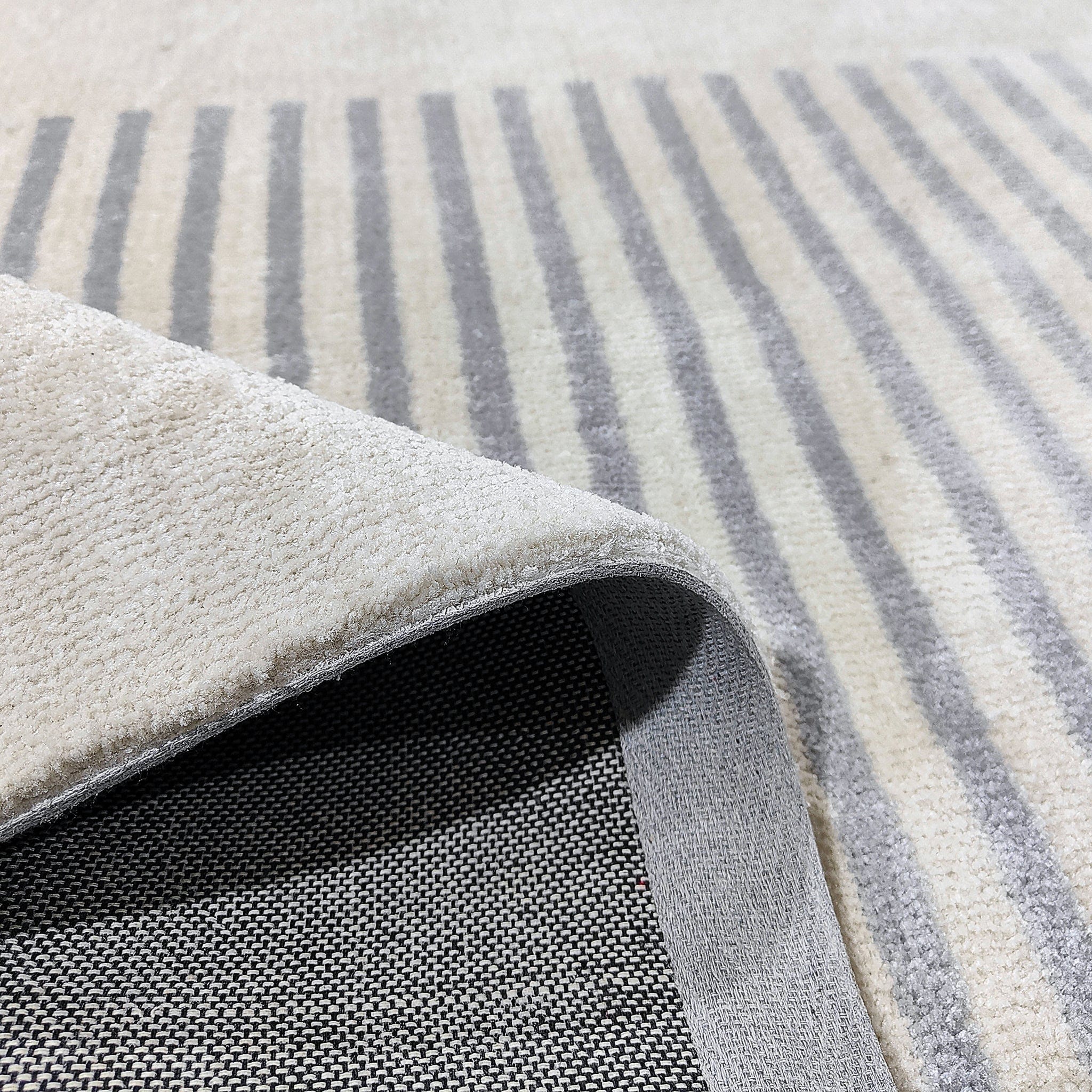 Rug - Image 4