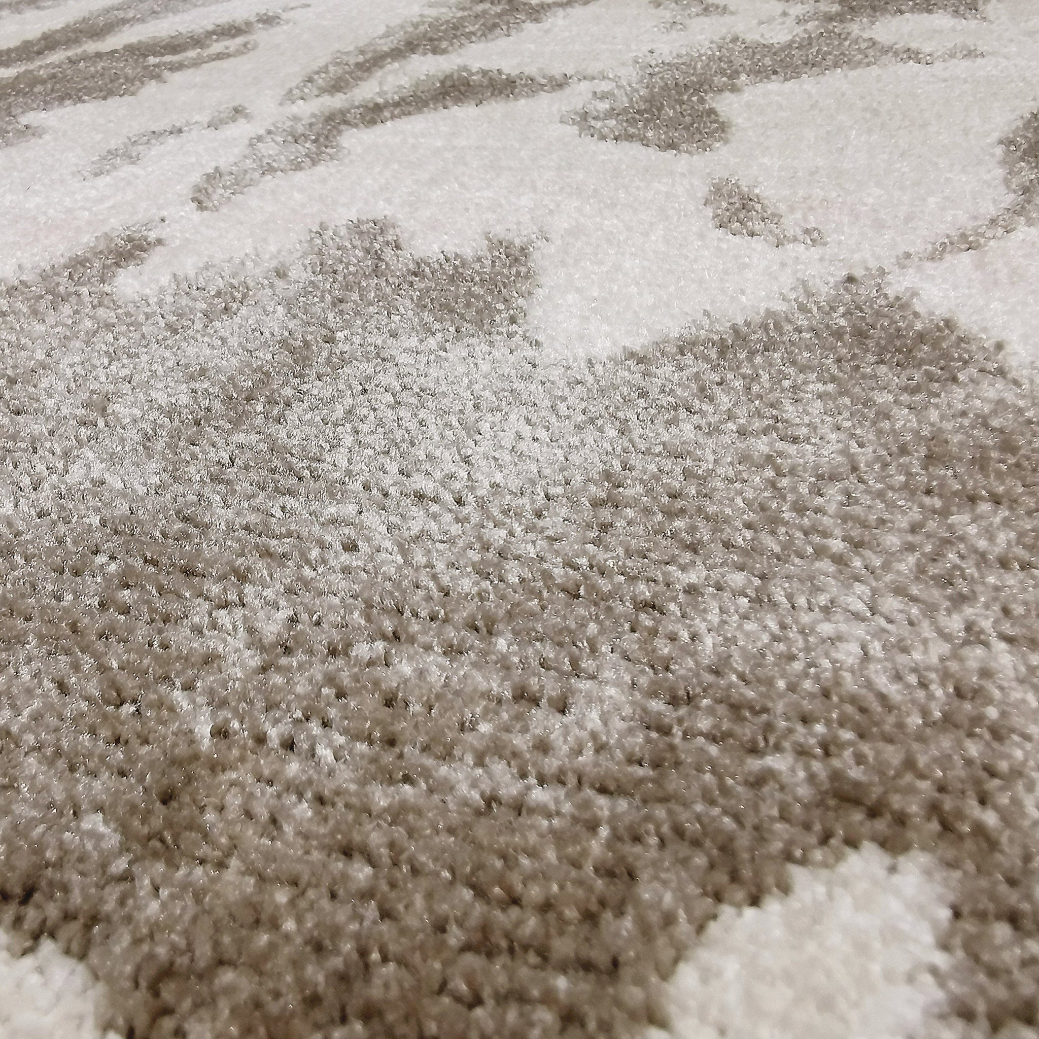 Rug - Image 3