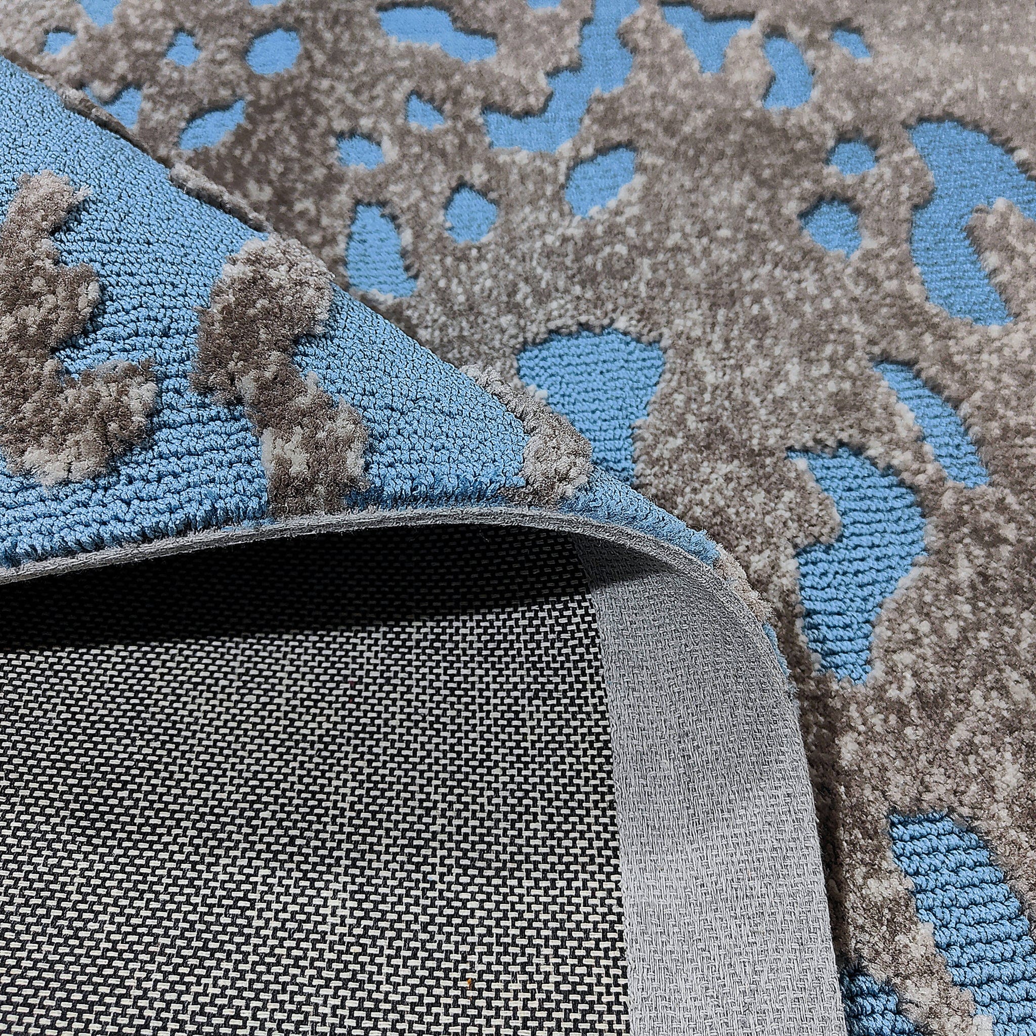 Rug - Image 3