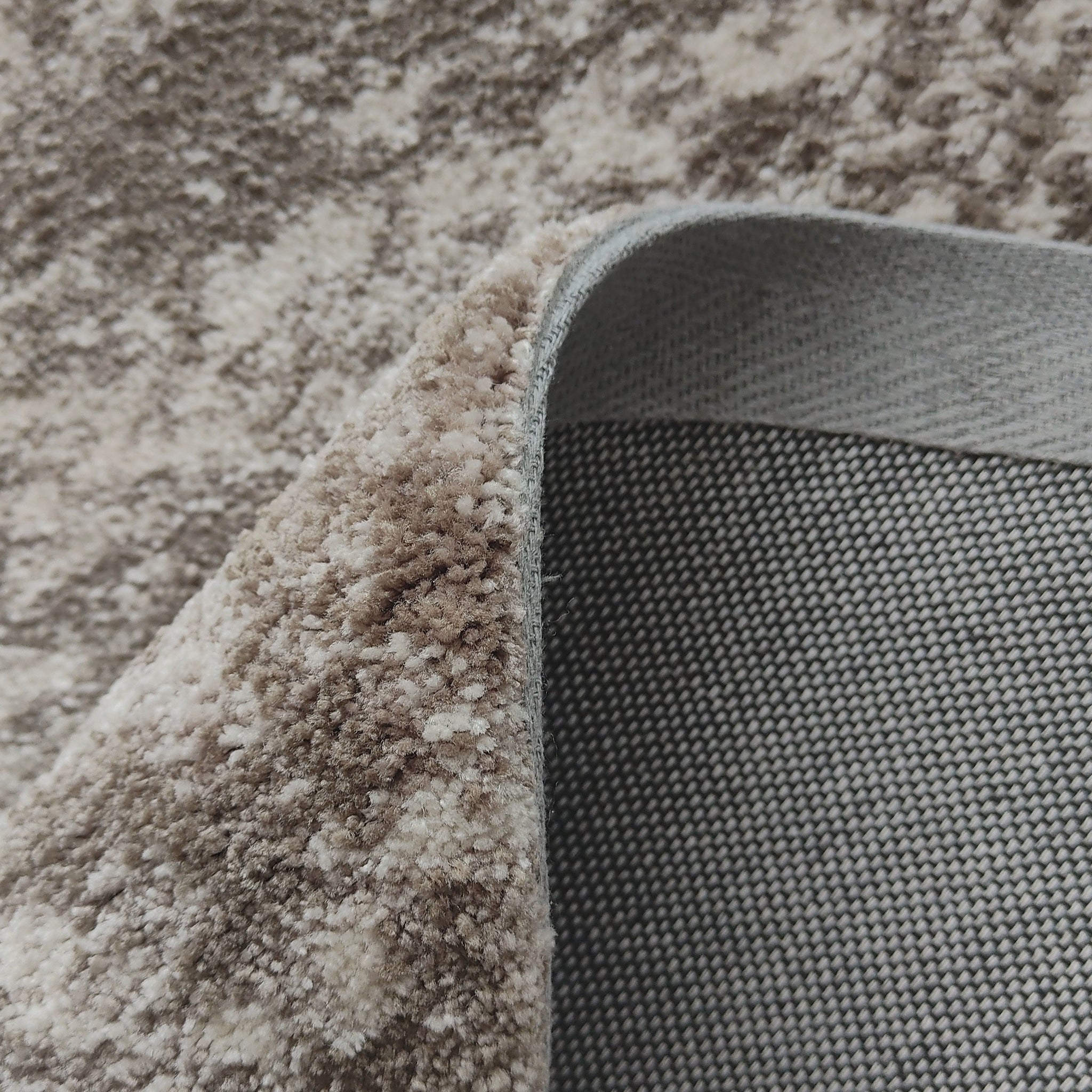 Rug - Image 3