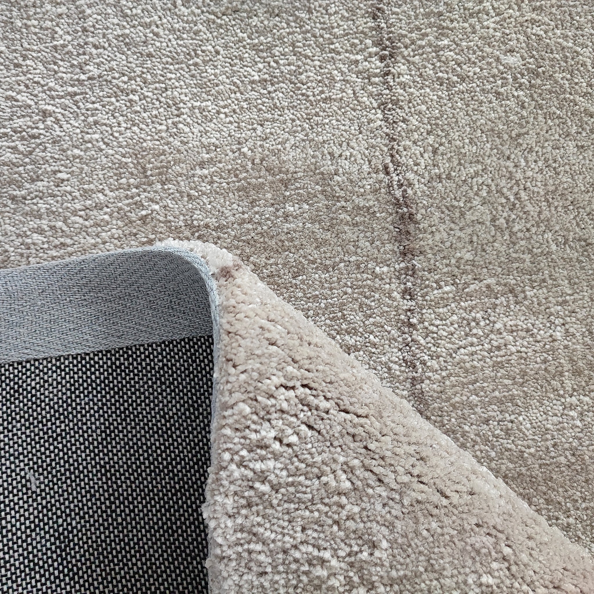 Rug - Image 4