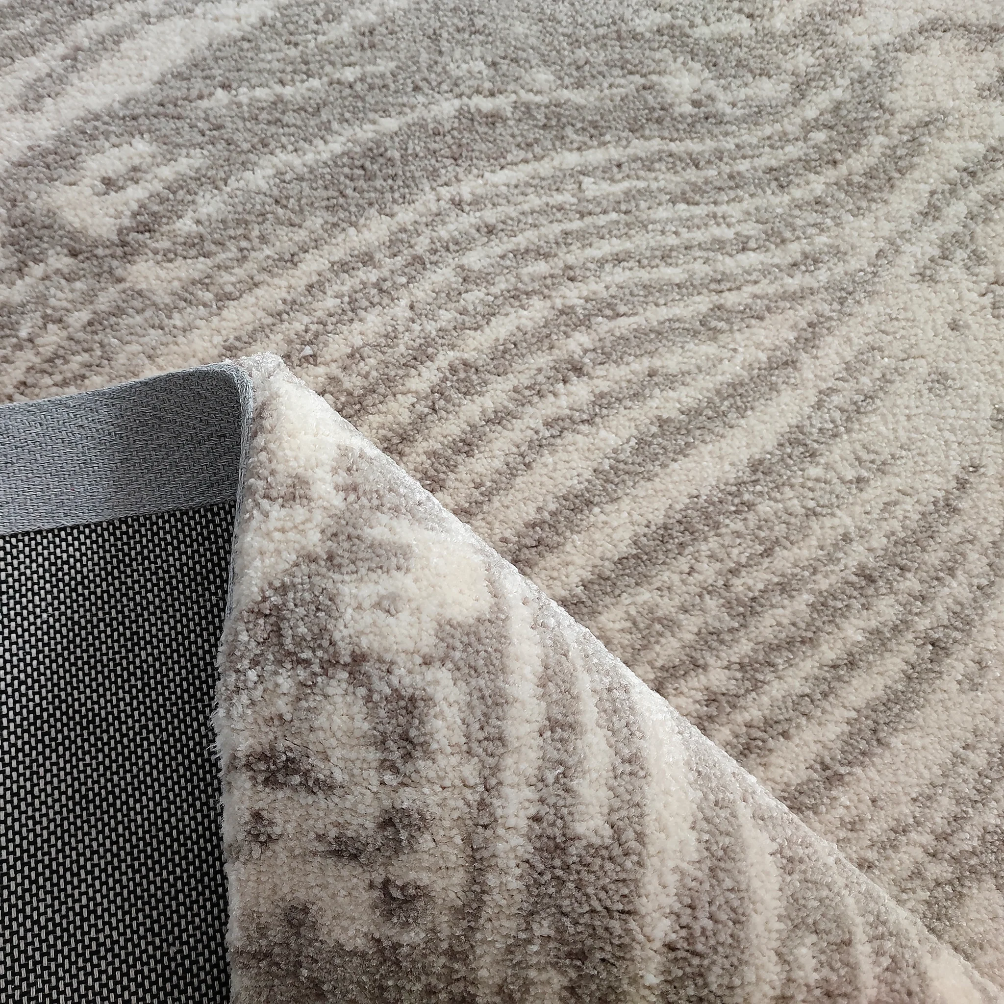 Rug - Image 4