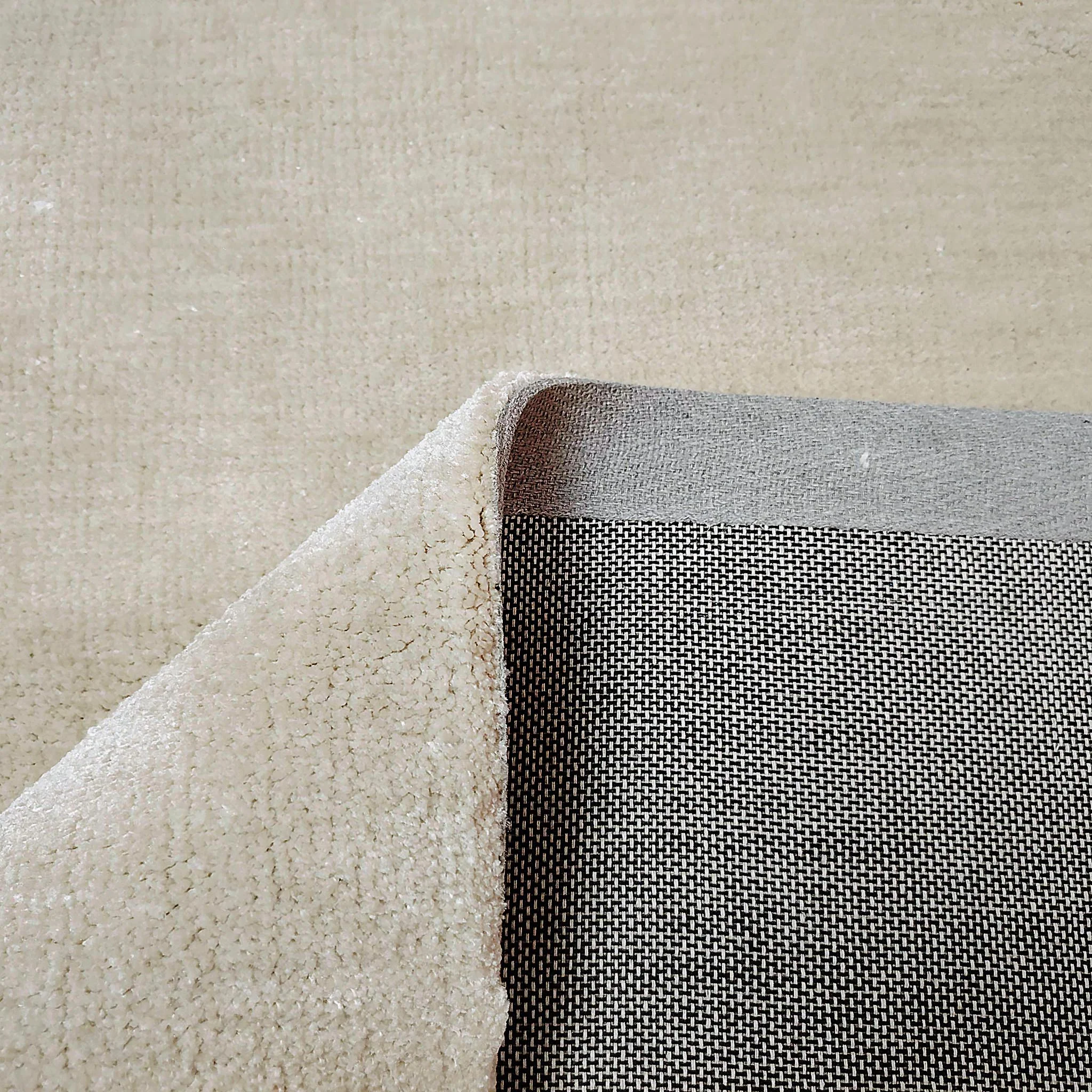 Rug - Image 2